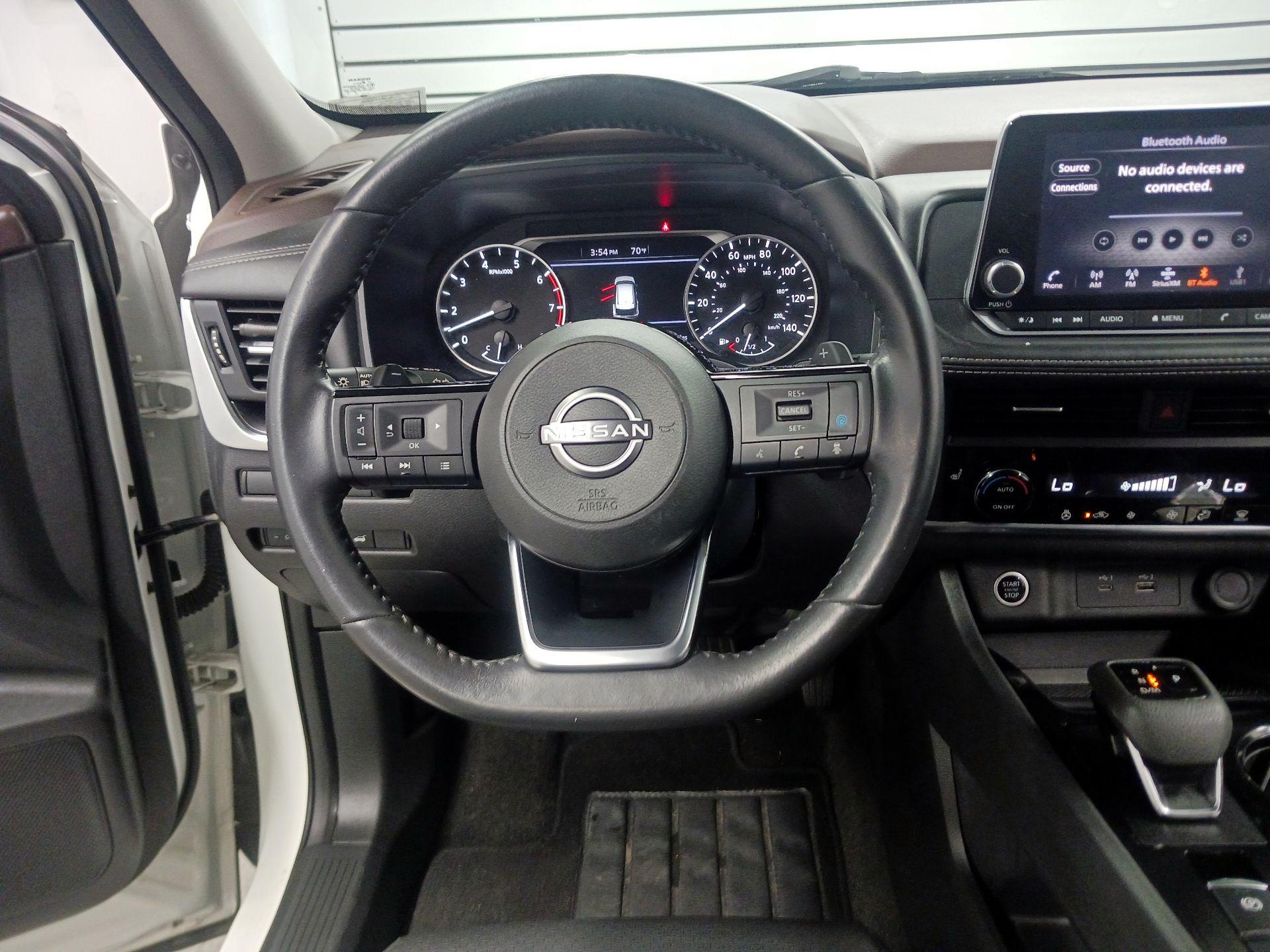 Thumbnail: 2023 Nissan Rogue - 9
