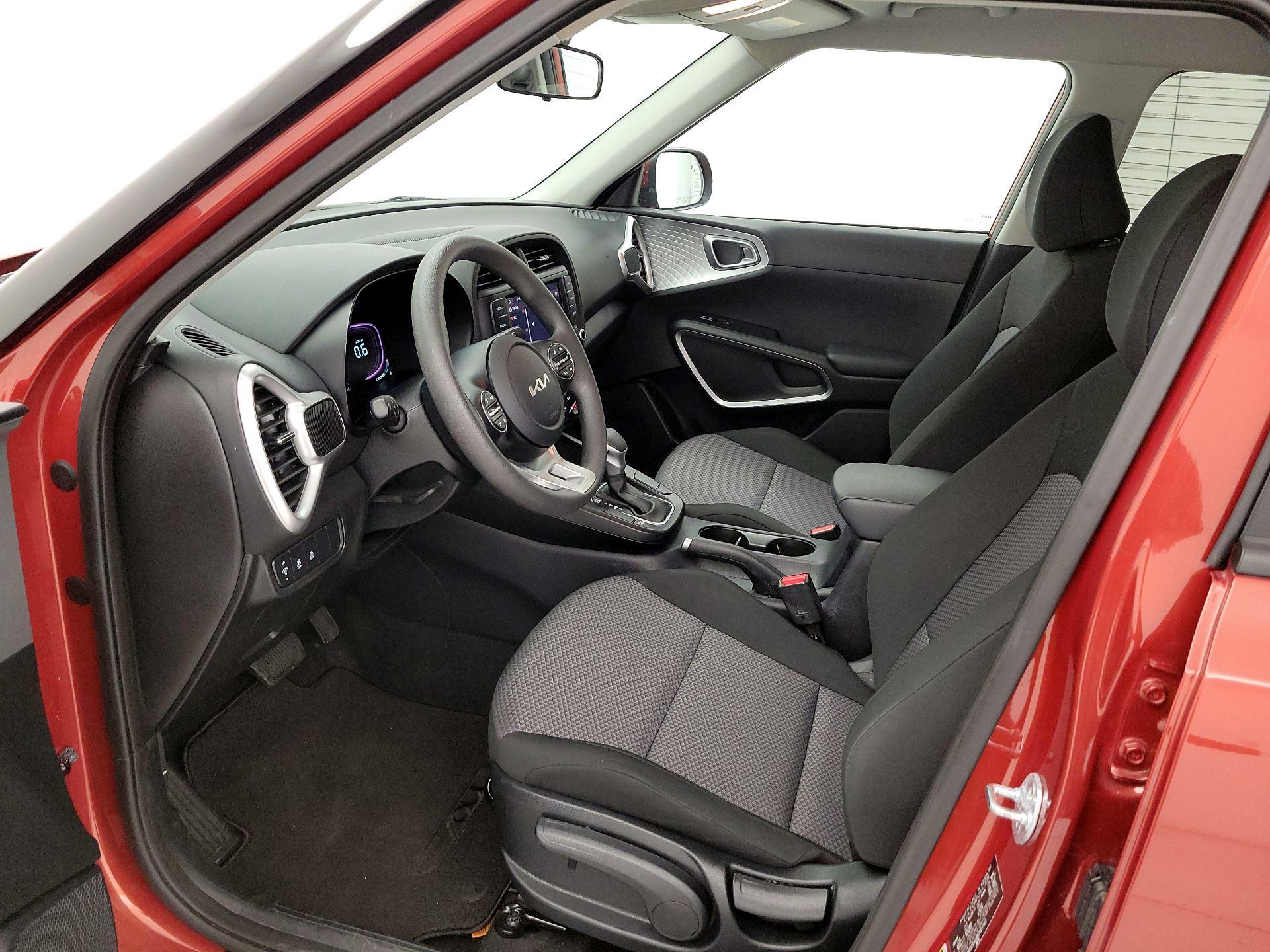 Thumbnail: 2024 Kia Soul - 11