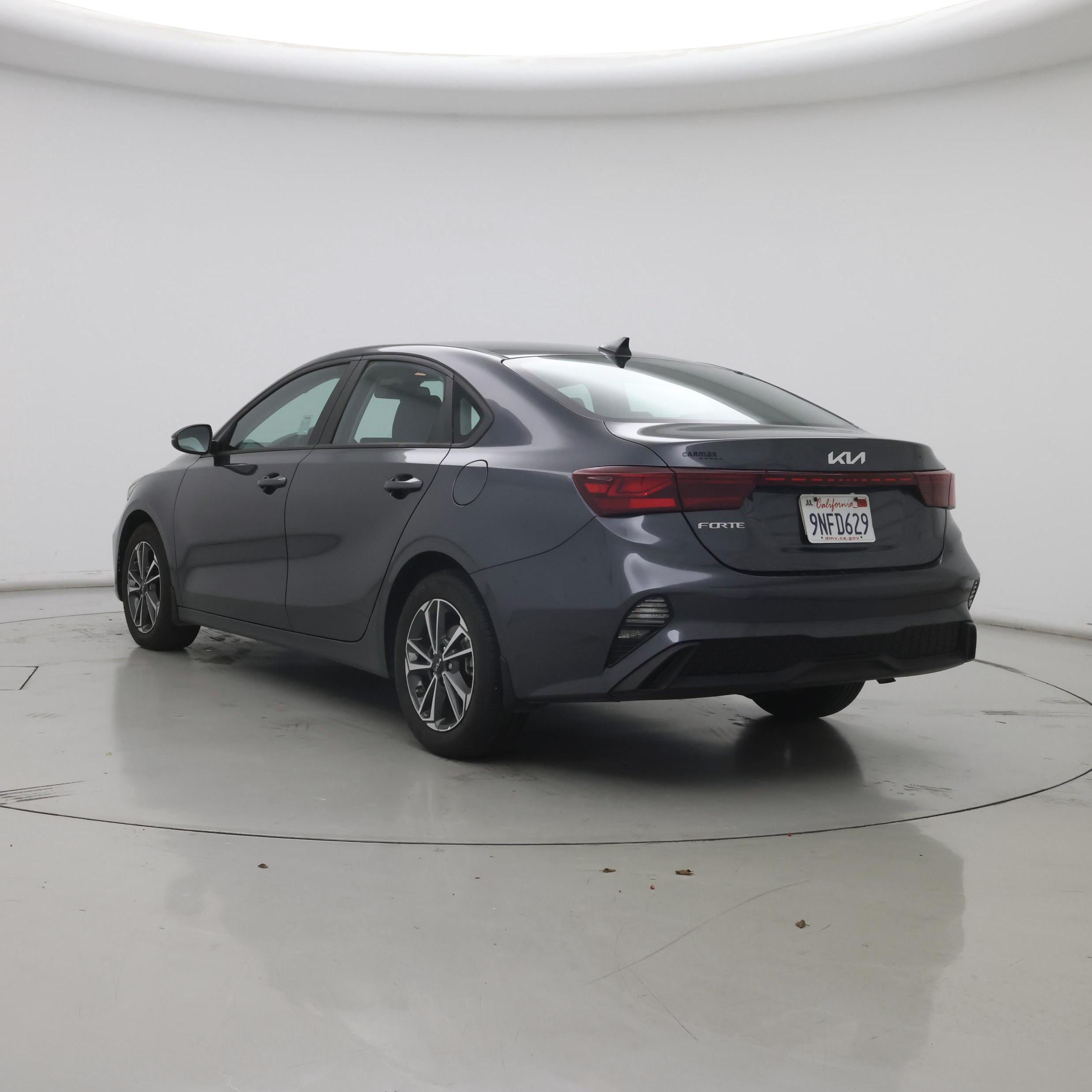 Thumbnail: 2024 Kia Forte - 2