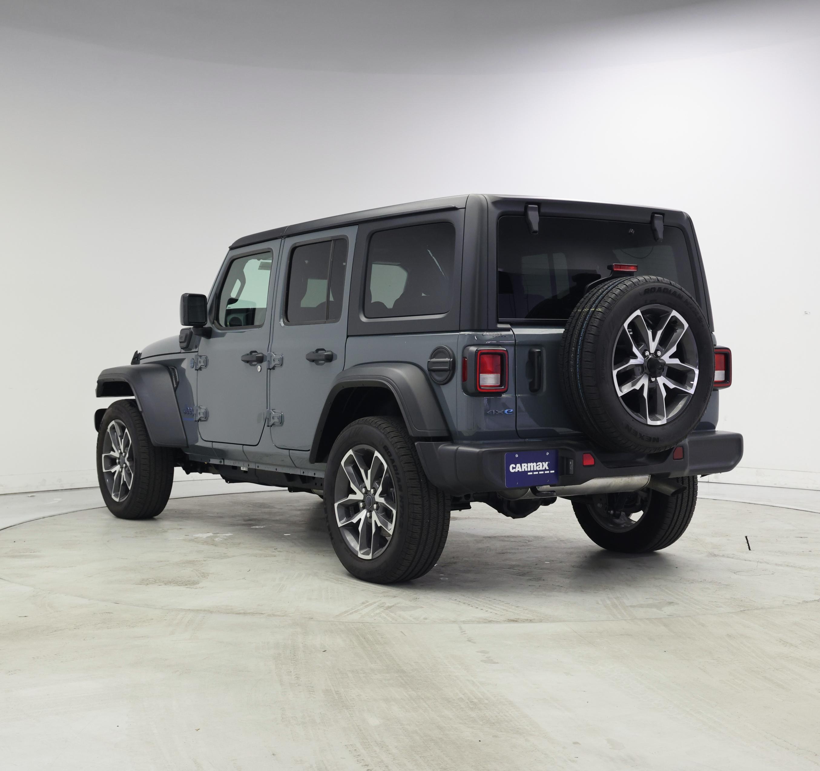 Thumbnail: 2025 Jeep Wrangler - 2