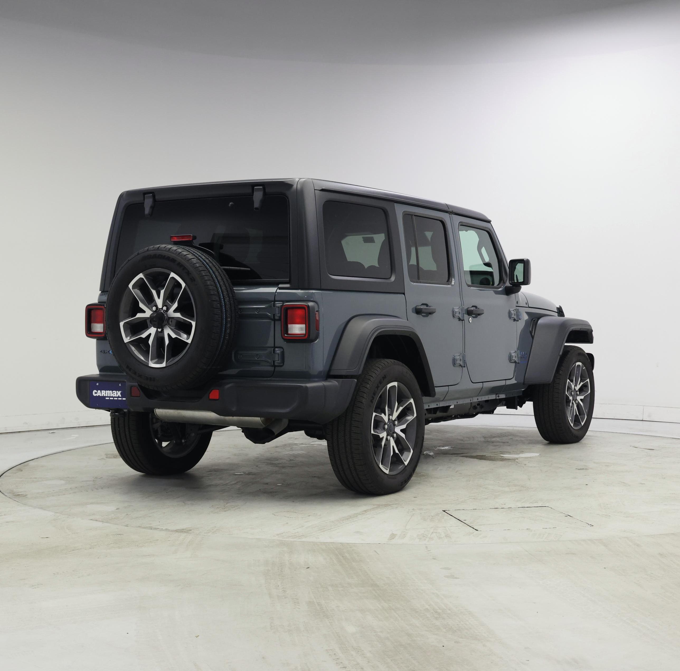 Thumbnail: 2025 Jeep Wrangler - 8
