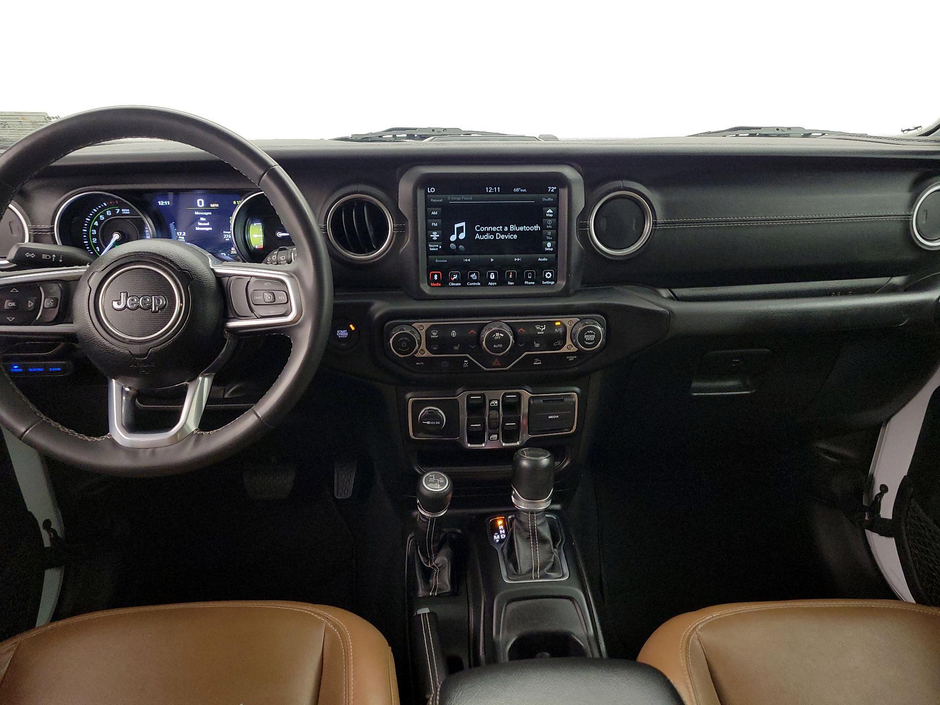 Thumbnail: 2023 Jeep Wrangler - 9