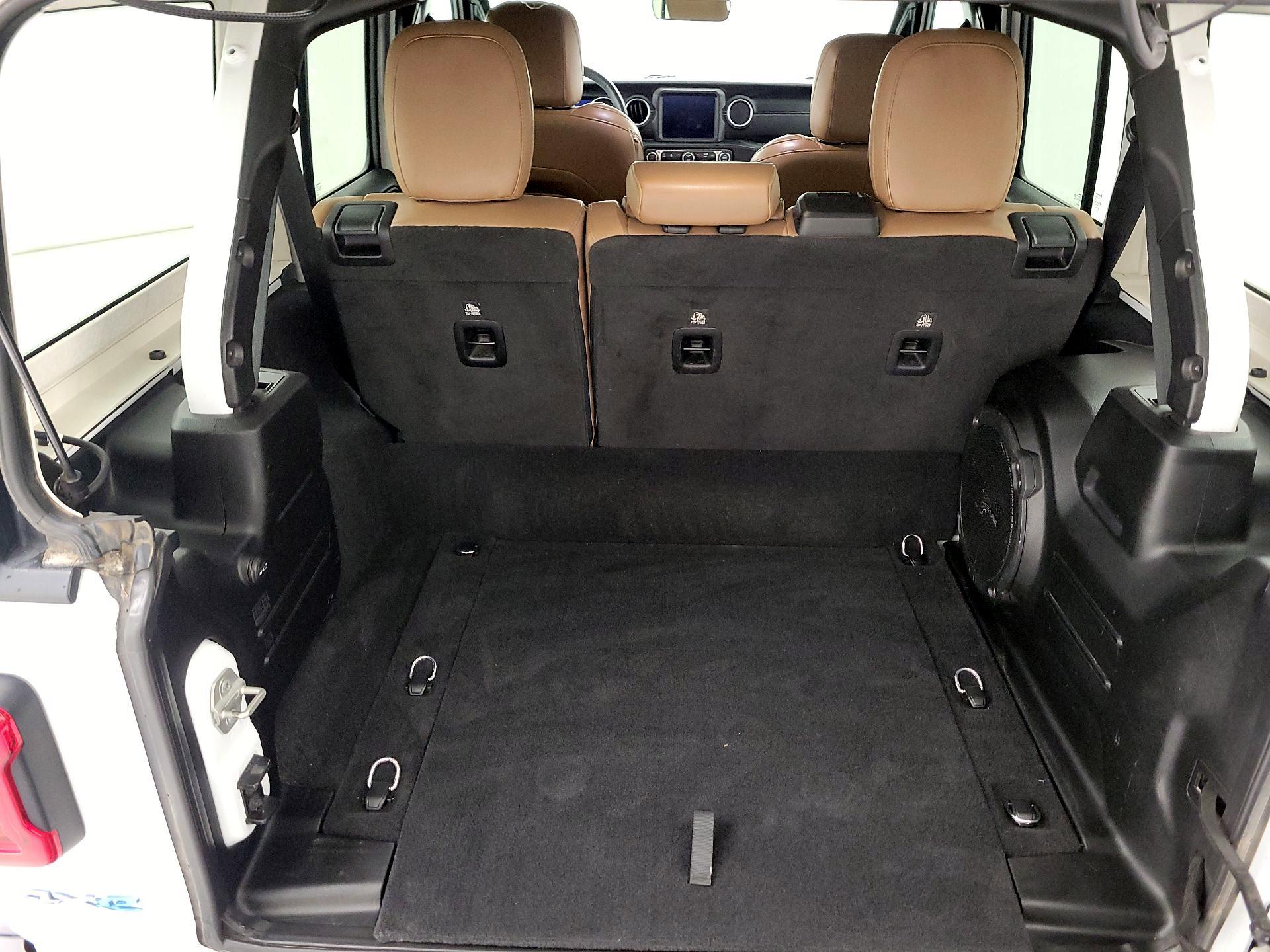 Thumbnail: 2023 Jeep Wrangler - 20