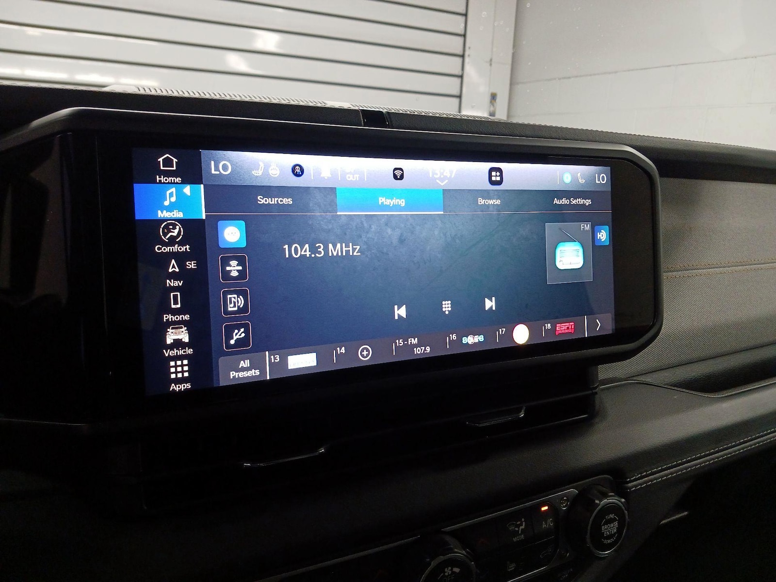 2024 Jeep Wrangler 4xe Sahara 4XE - Photo 15