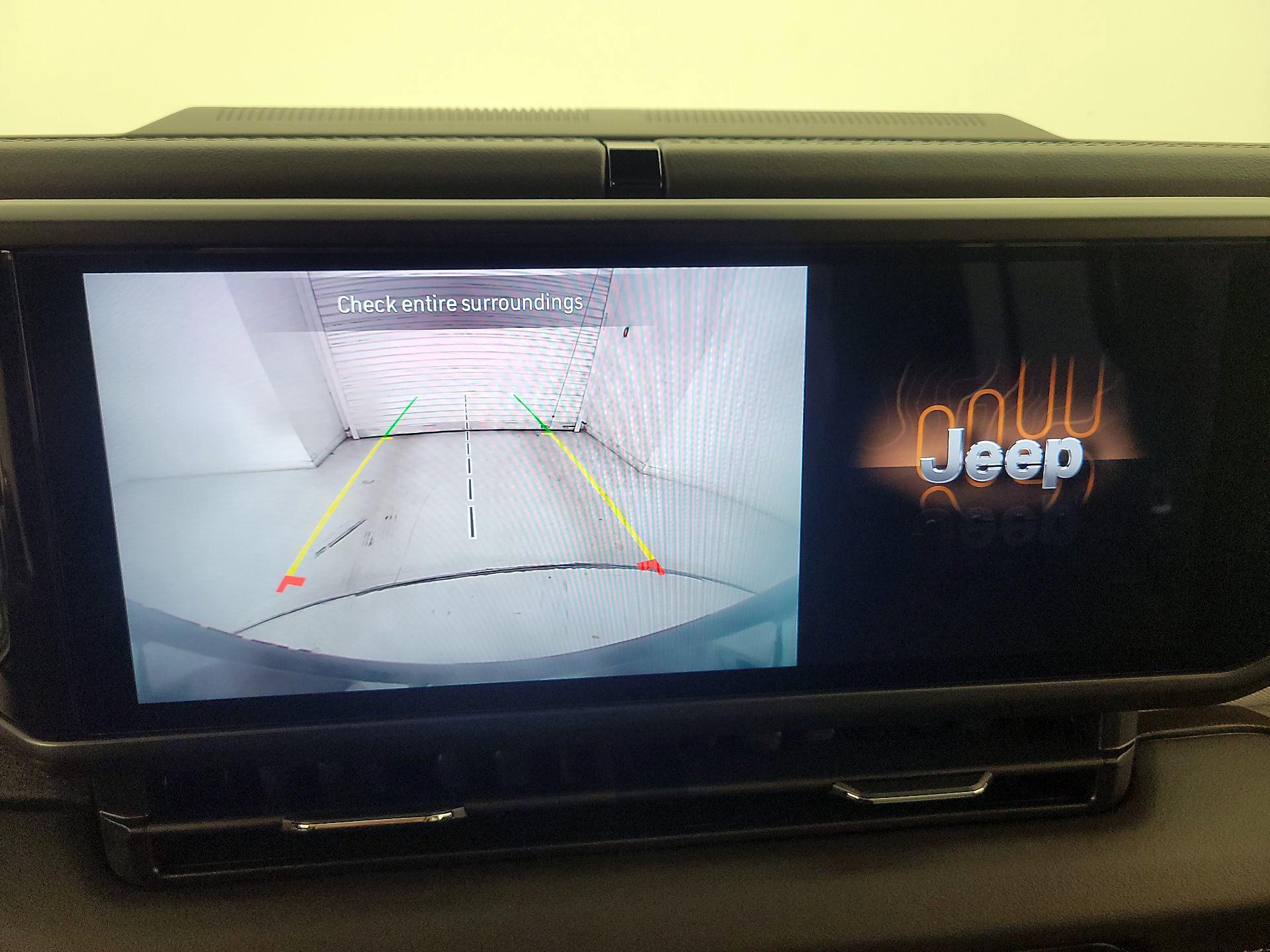 Thumbnail: 2025 Jeep Wrangler - 14