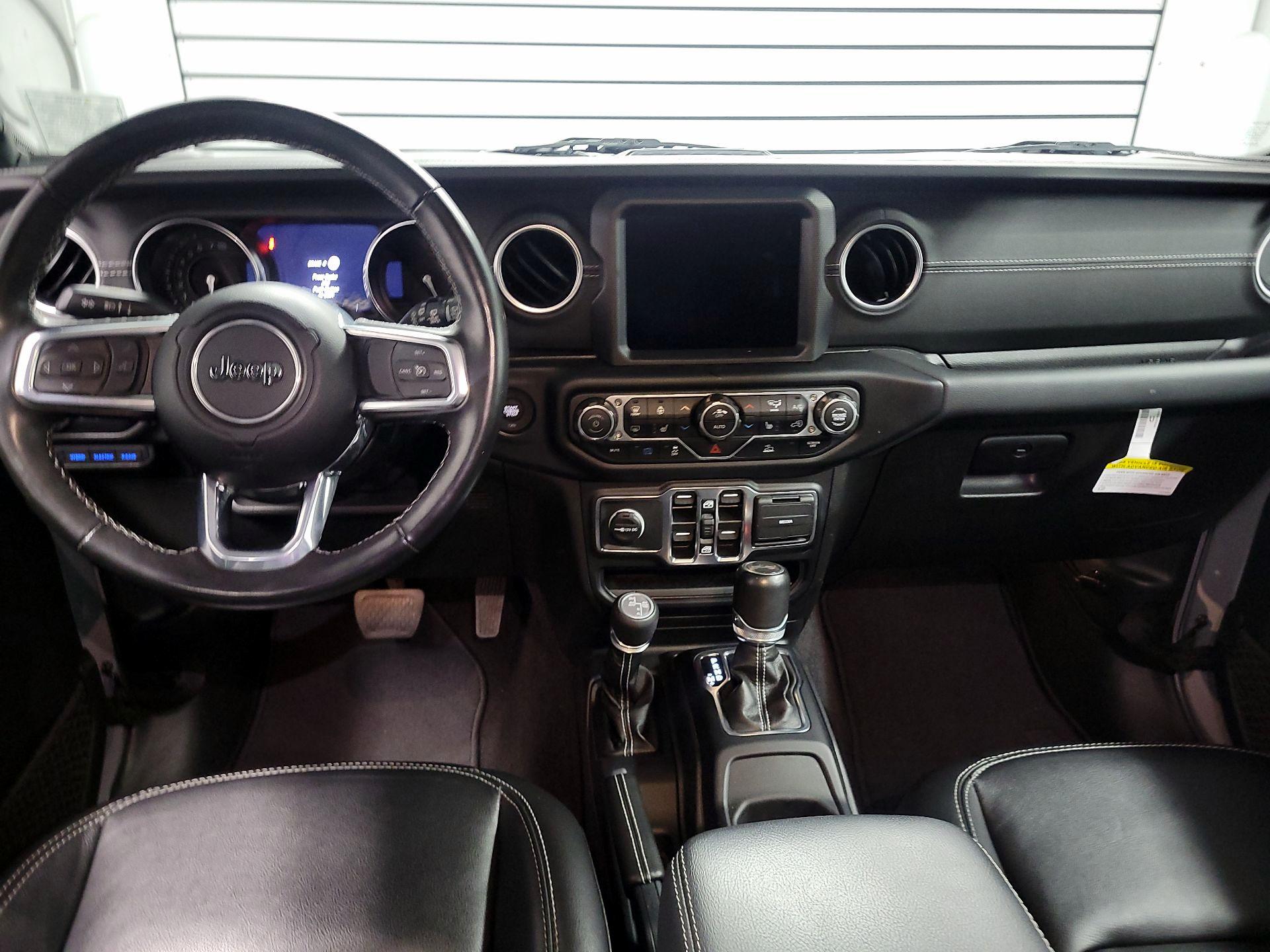 Thumbnail: 2023 Jeep Wrangler - 9