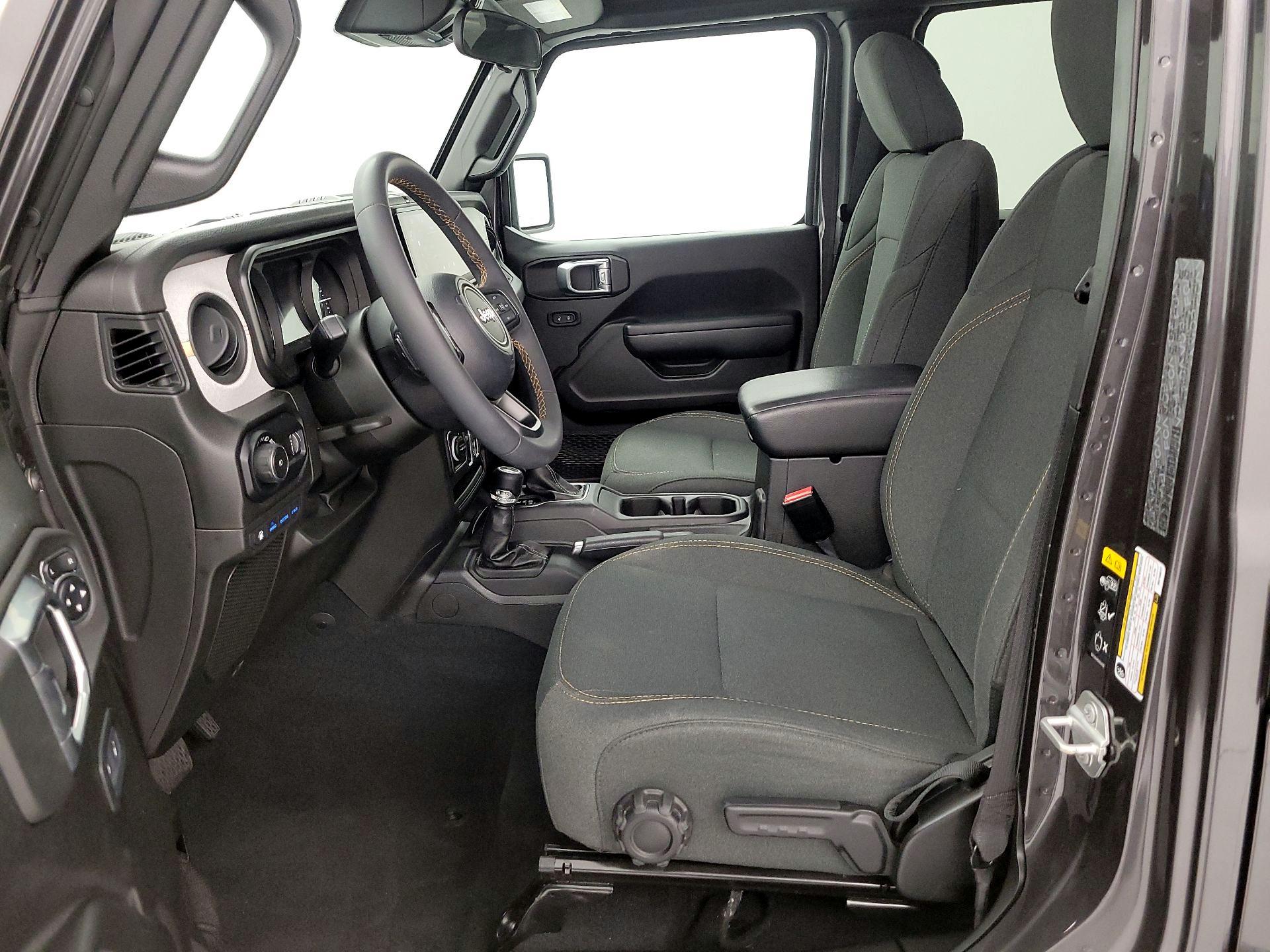 Thumbnail: 2024 Jeep Wrangler - 11