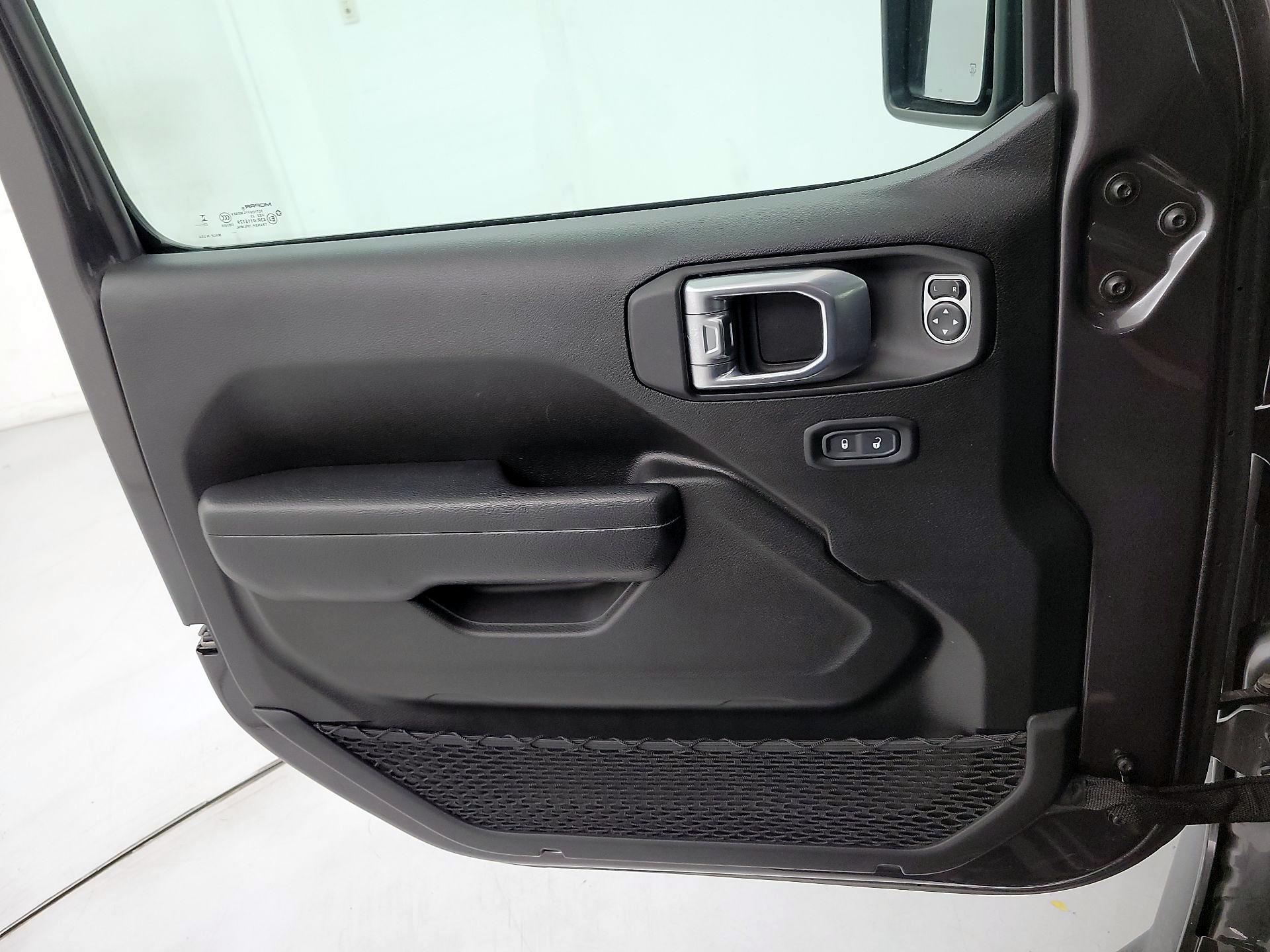 Thumbnail: 2024 Jeep Wrangler - 12