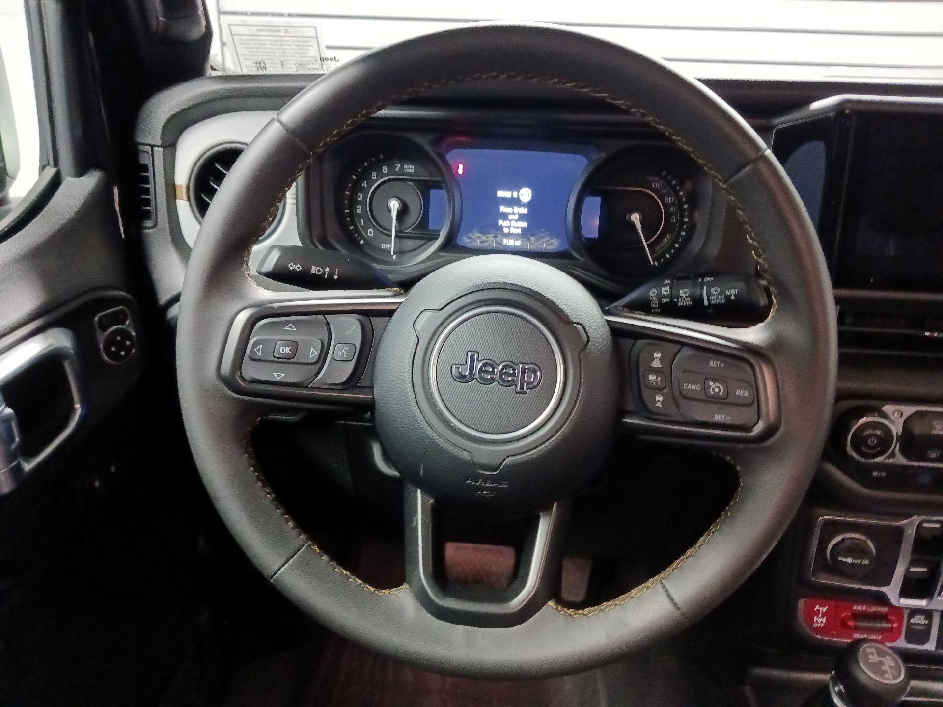 Thumbnail: 2025 Jeep Wrangler - 10