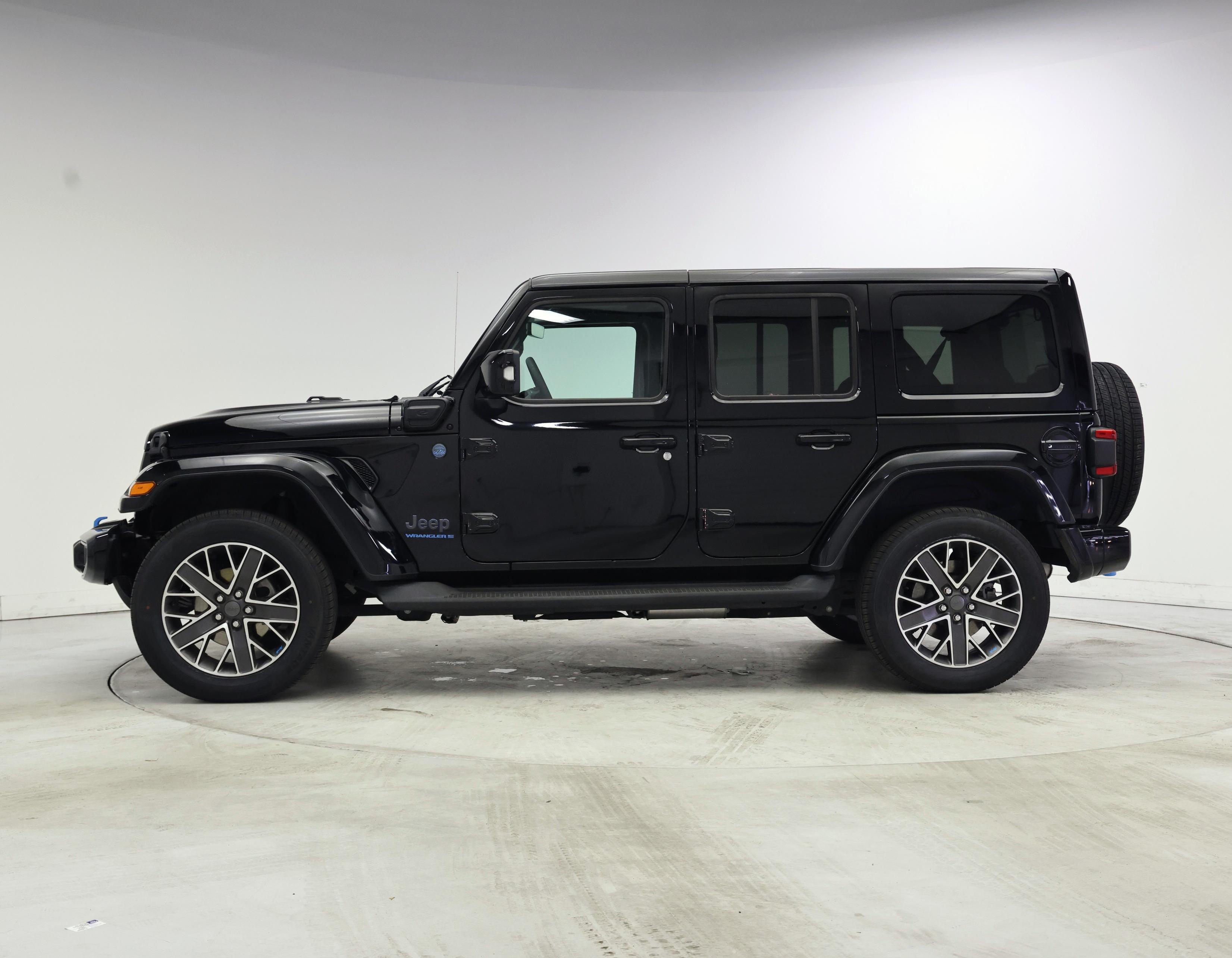 Thumbnail: 2023 Jeep Wrangler - 3