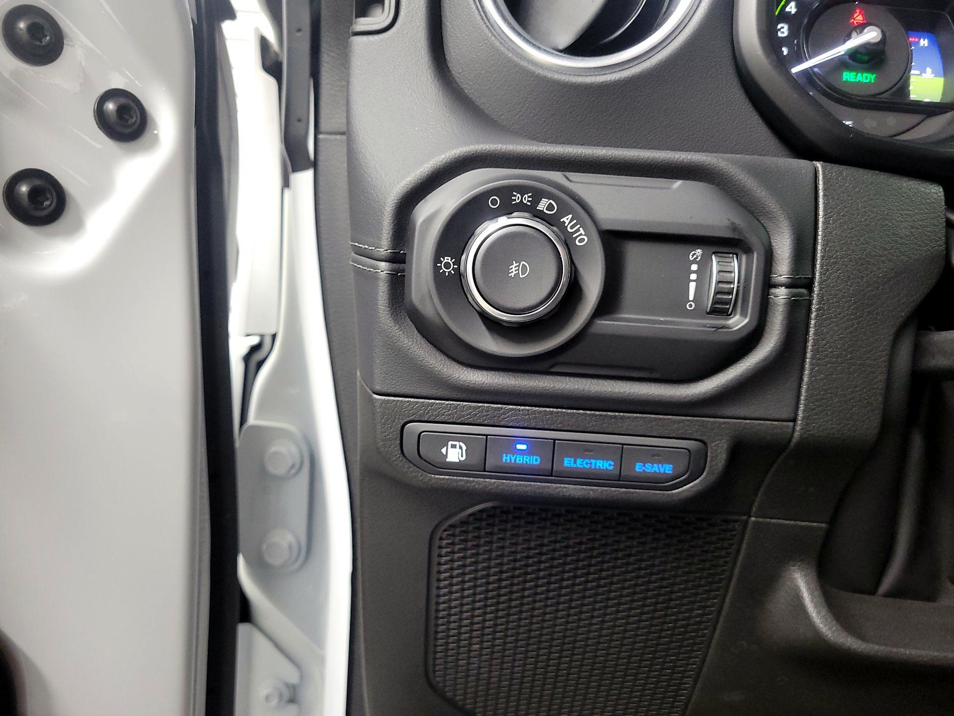 Thumbnail: 2024 Jeep Wrangler - 13