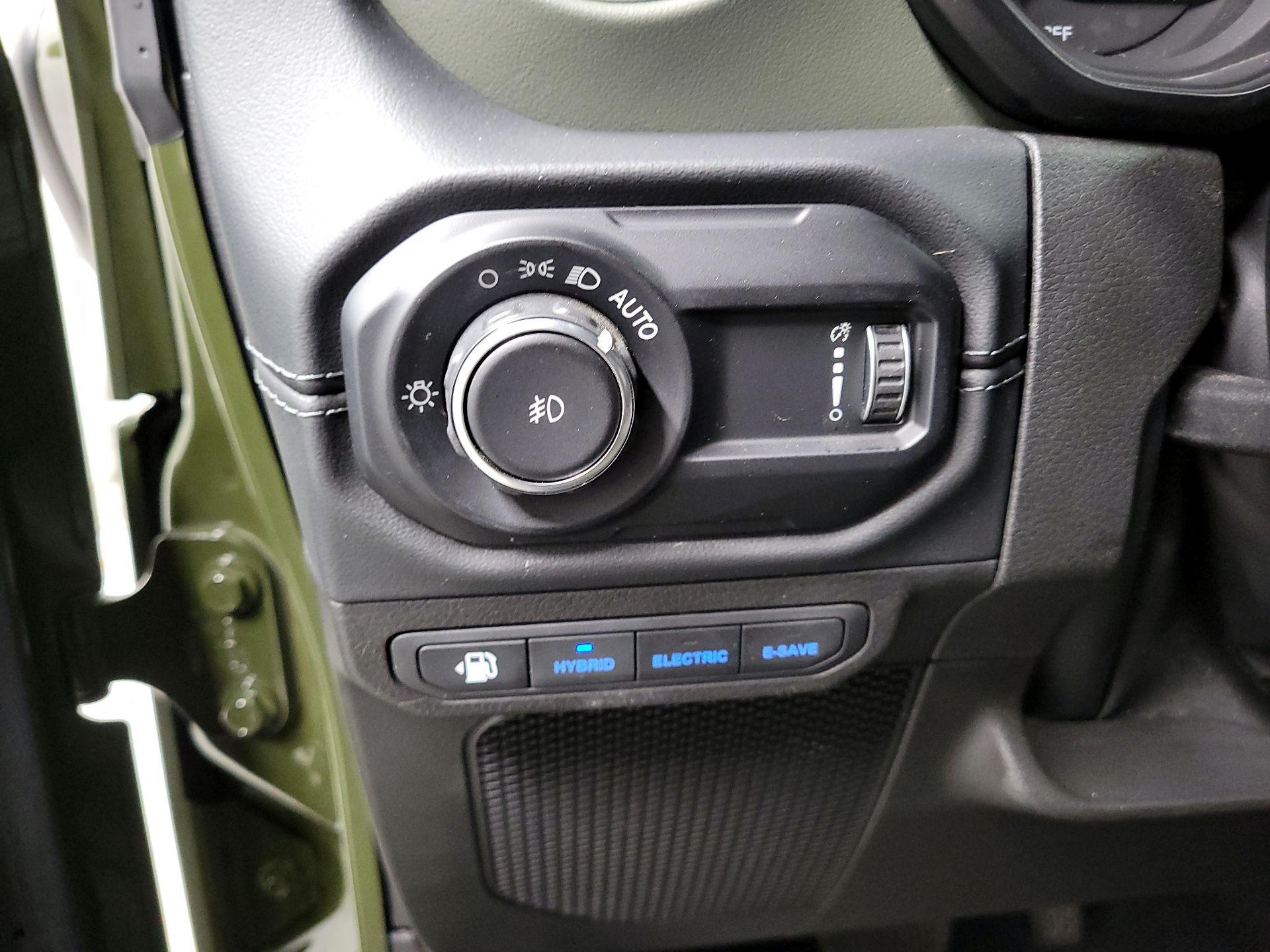 Thumbnail: 2024 Jeep Wrangler - 13