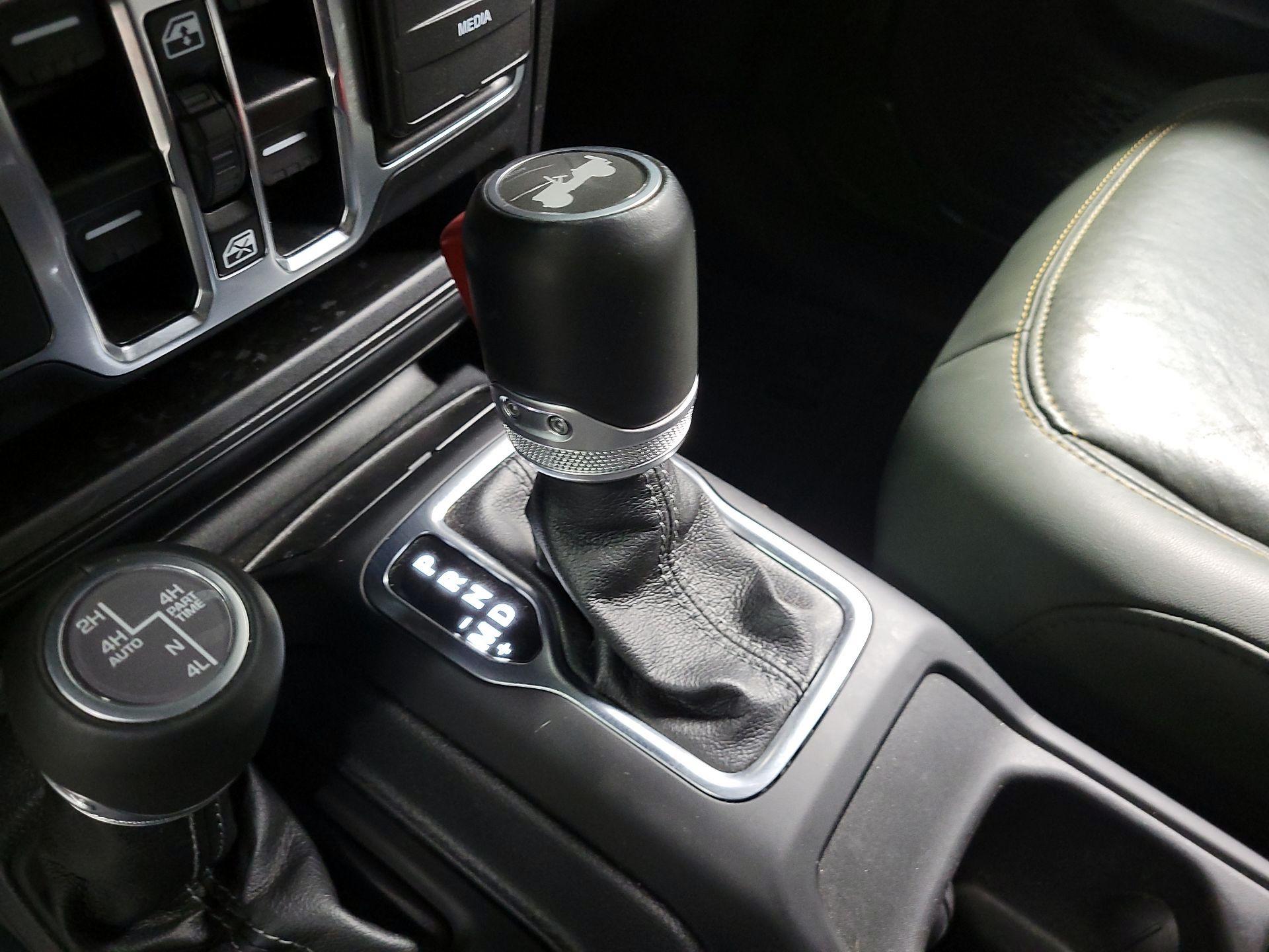 Thumbnail: 2024 Jeep Wrangler - 17