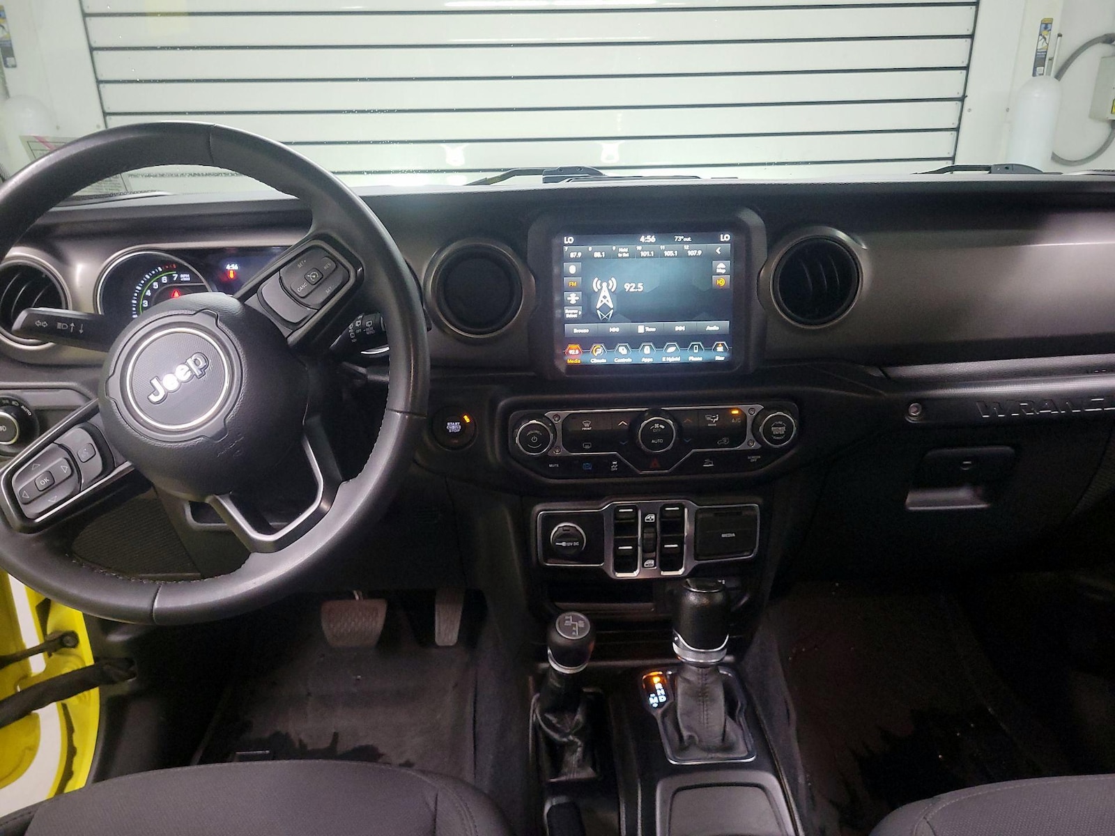 Photo 10