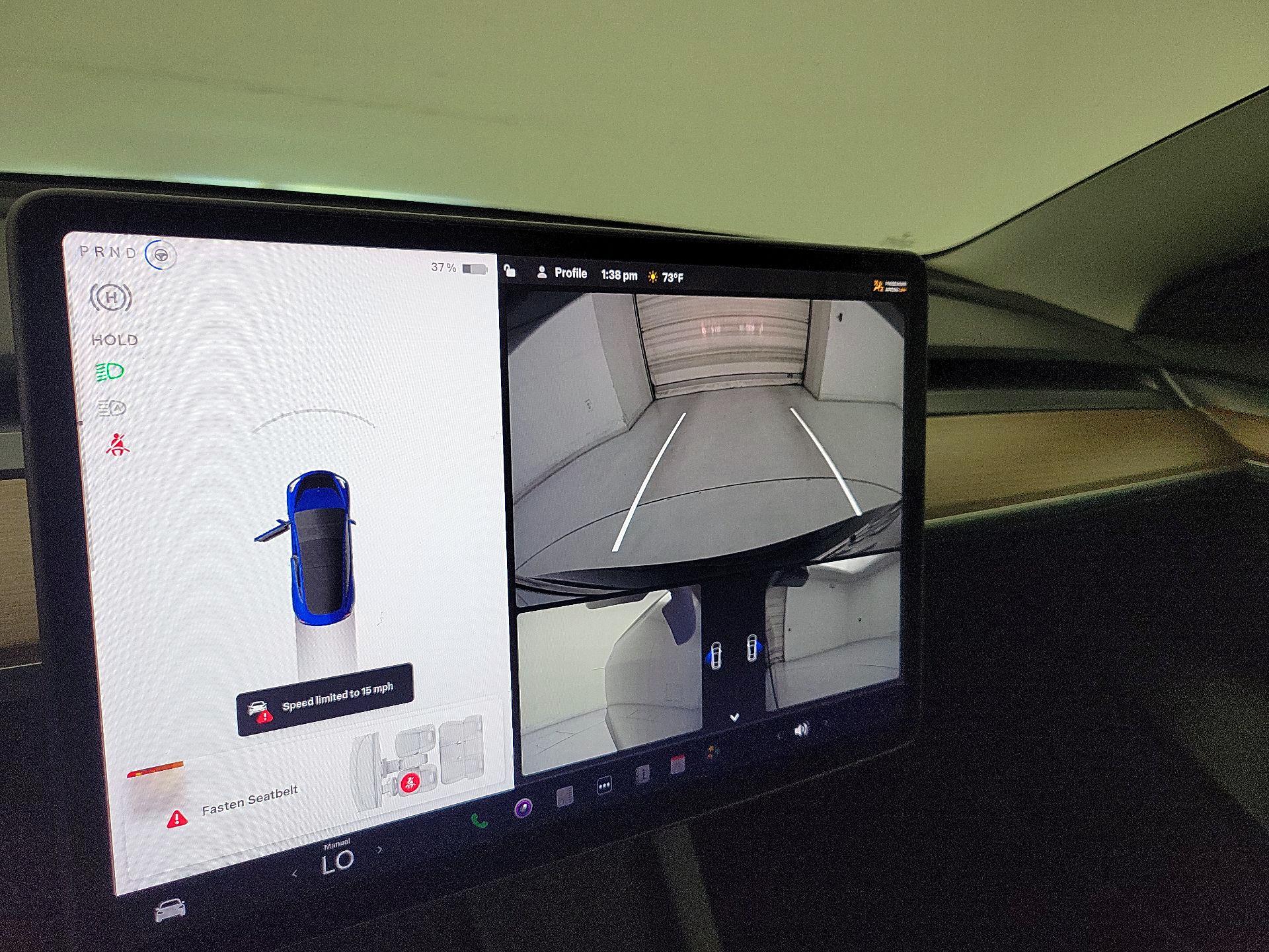 Thumbnail: 2022 Tesla Model 3 - 14
