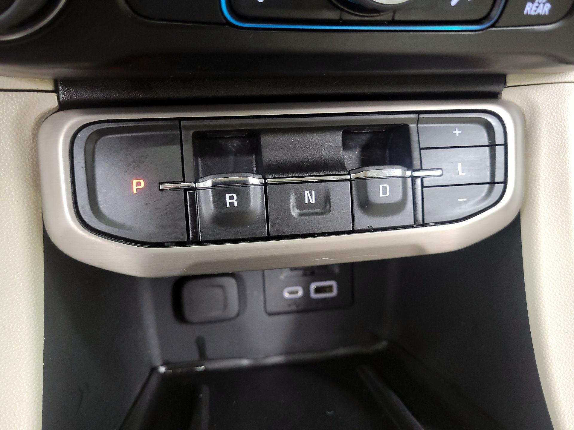 Thumbnail: 2023 GMC Acadia - 16