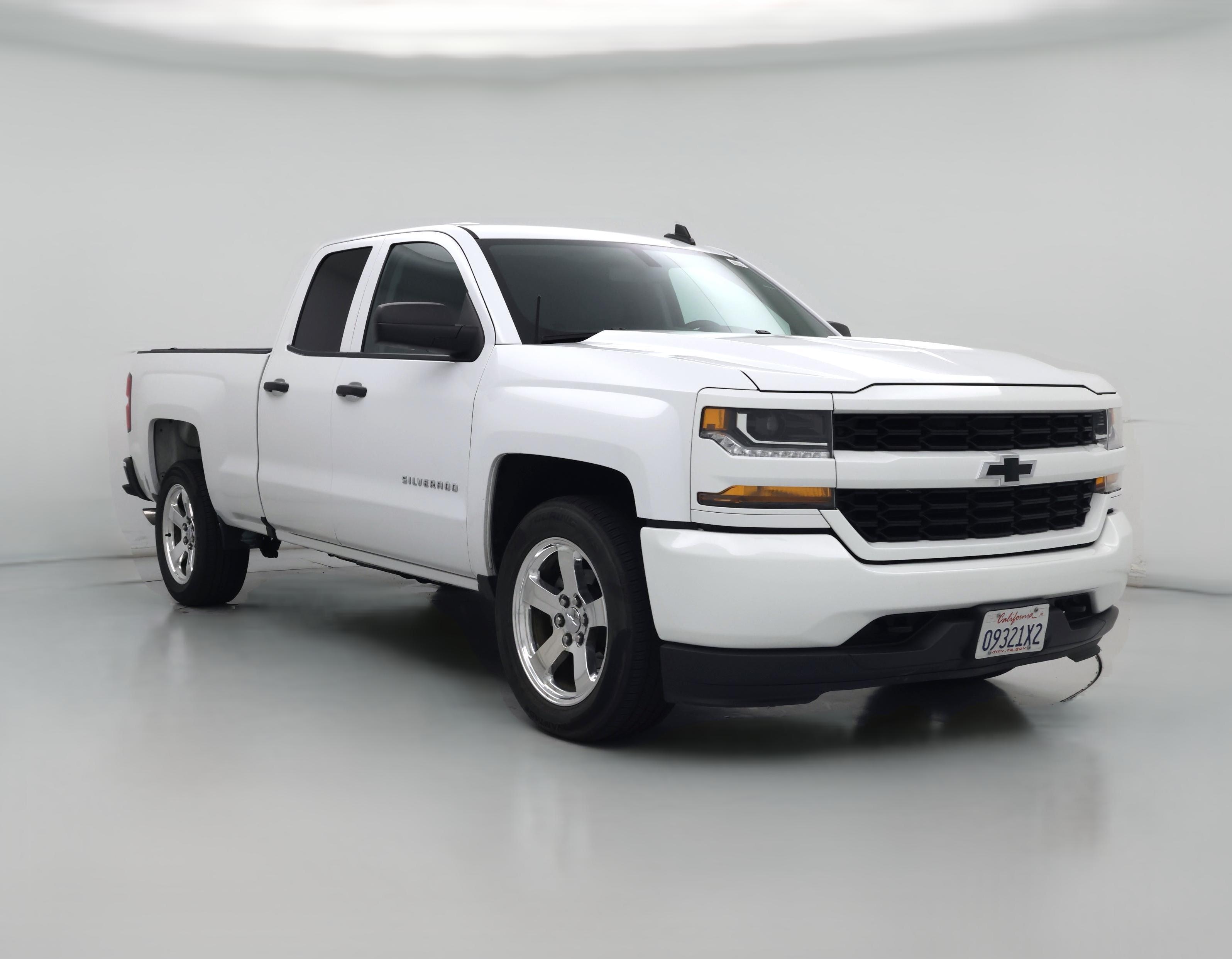 Thumbnail: 2019 Chevrolet Silverado 1500 - 1