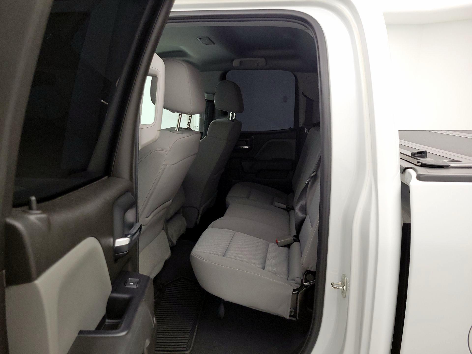 Thumbnail: 2019 Chevrolet Silverado 1500 - 18