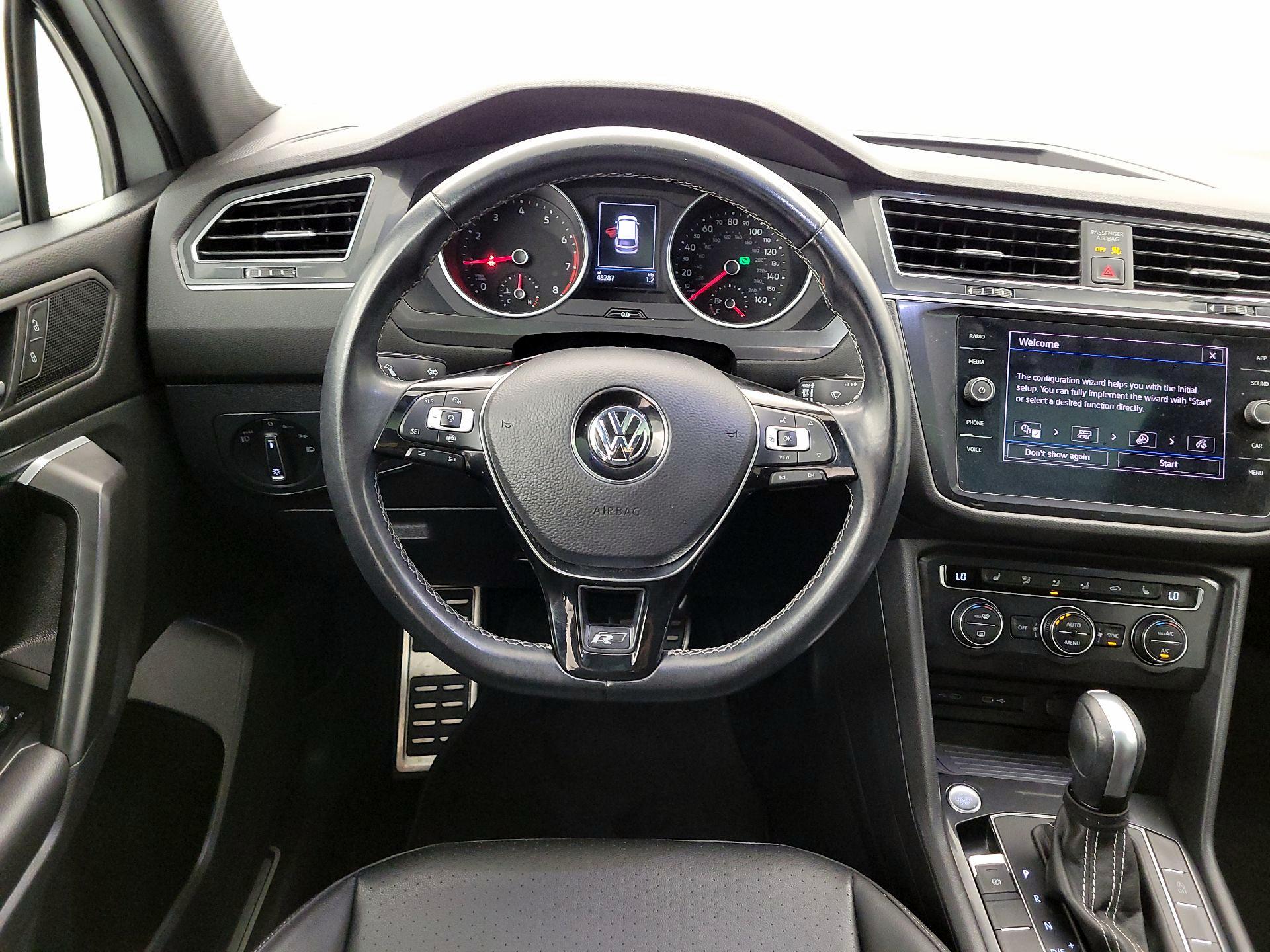 Thumbnail: 2021 Volkswagen Tiguan - 10
