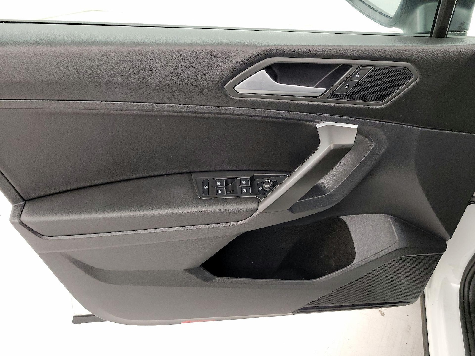 2021 Volkswagen Tiguan SE R-LINE BLACK - Photo 13