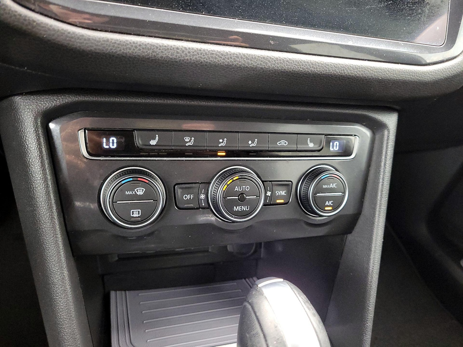 2021 Volkswagen Tiguan SE R-LINE BLACK - Photo 17