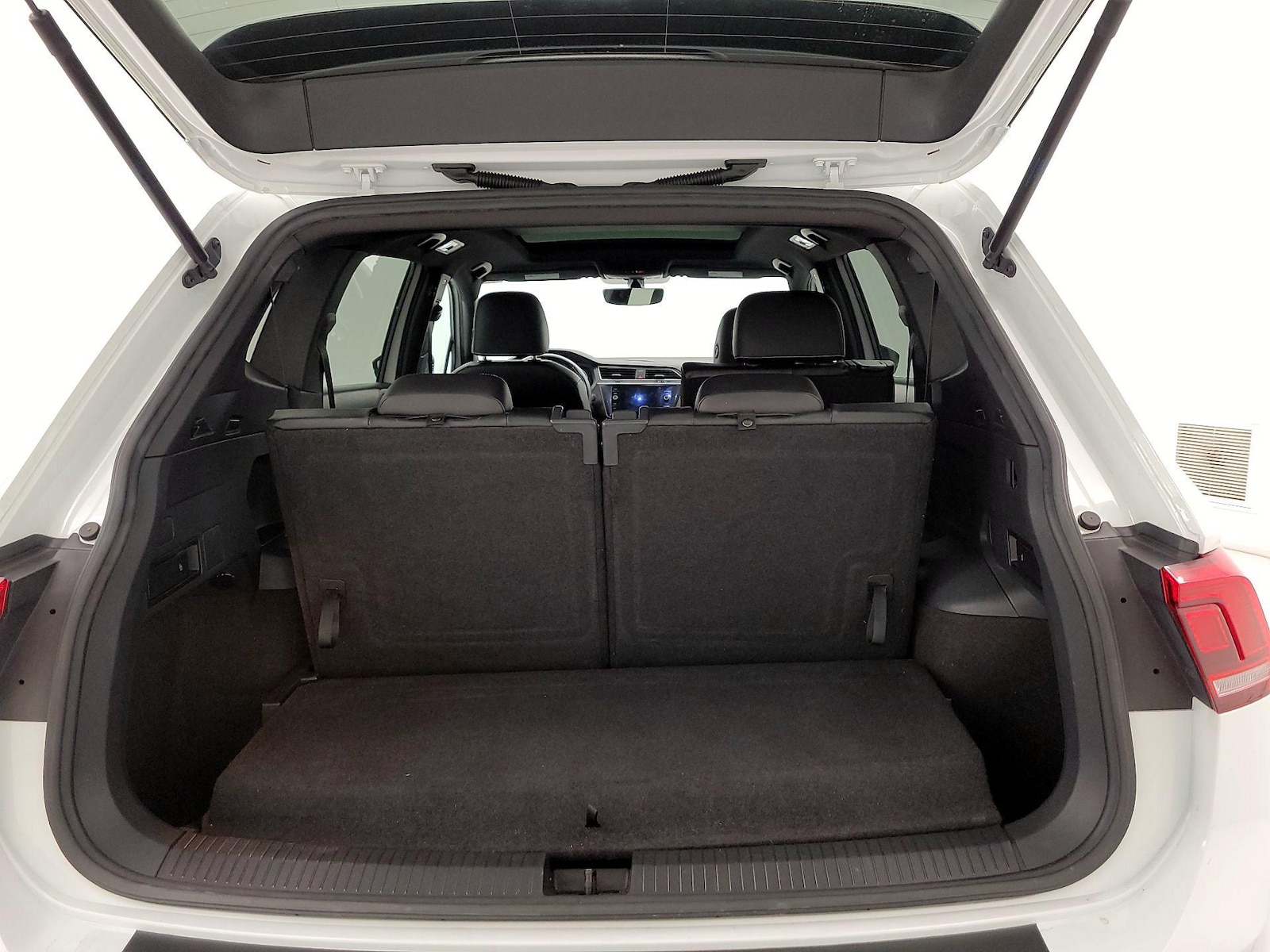 2021 Volkswagen Tiguan SE R-LINE BLACK - Photo 23