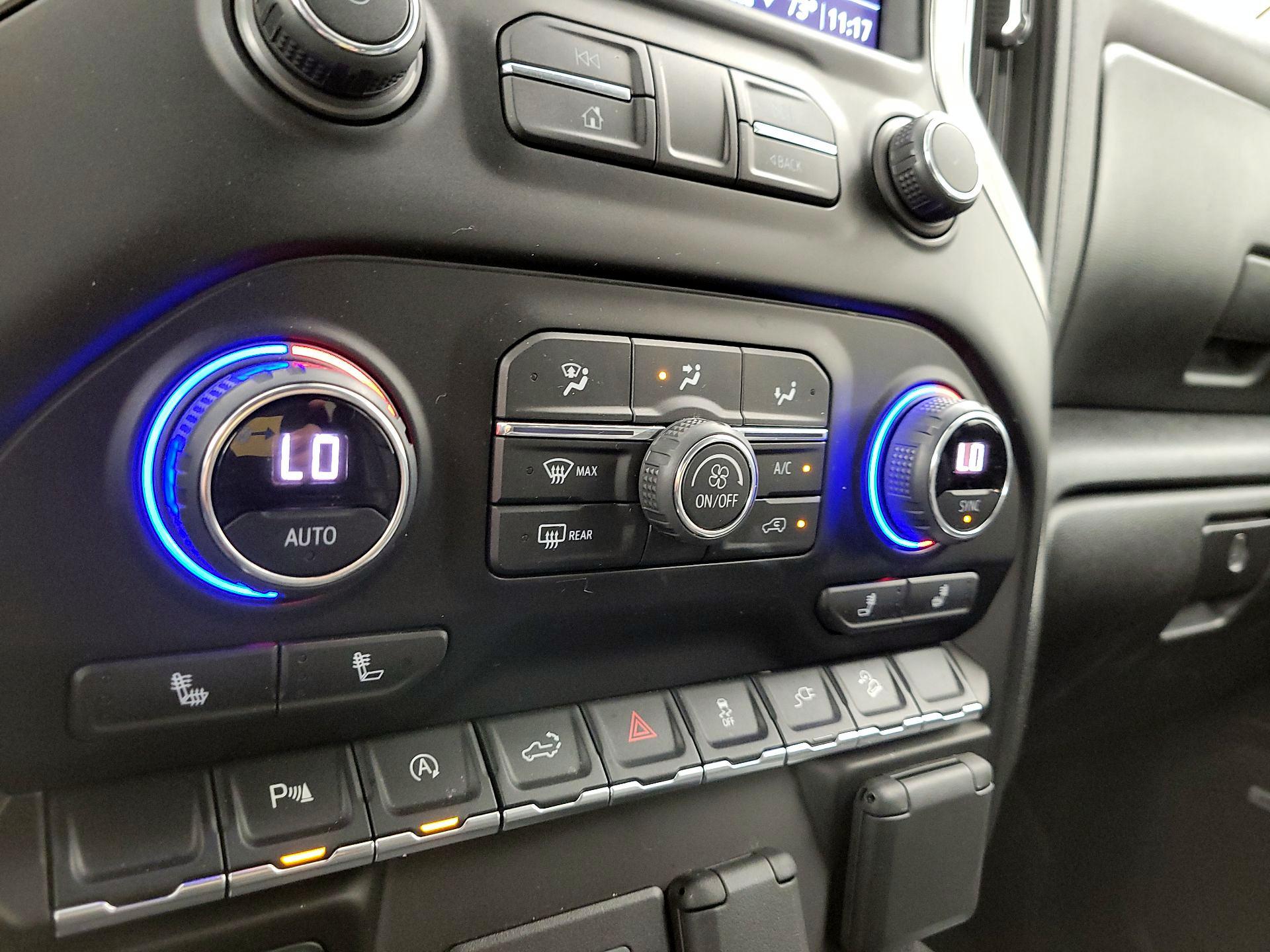 Thumbnail: 2021 Chevrolet Silverado 1500 - 16