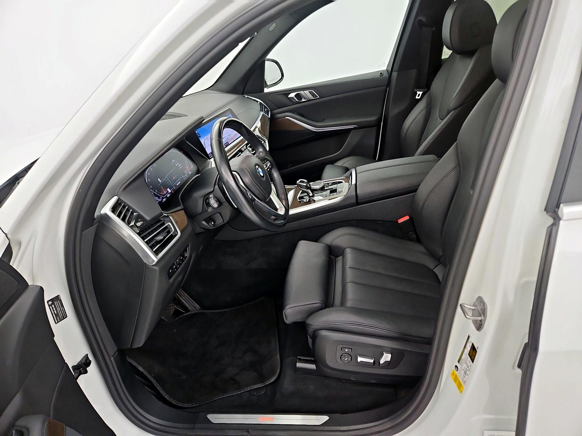 Thumbnail: 2020 BMW X5 - 11