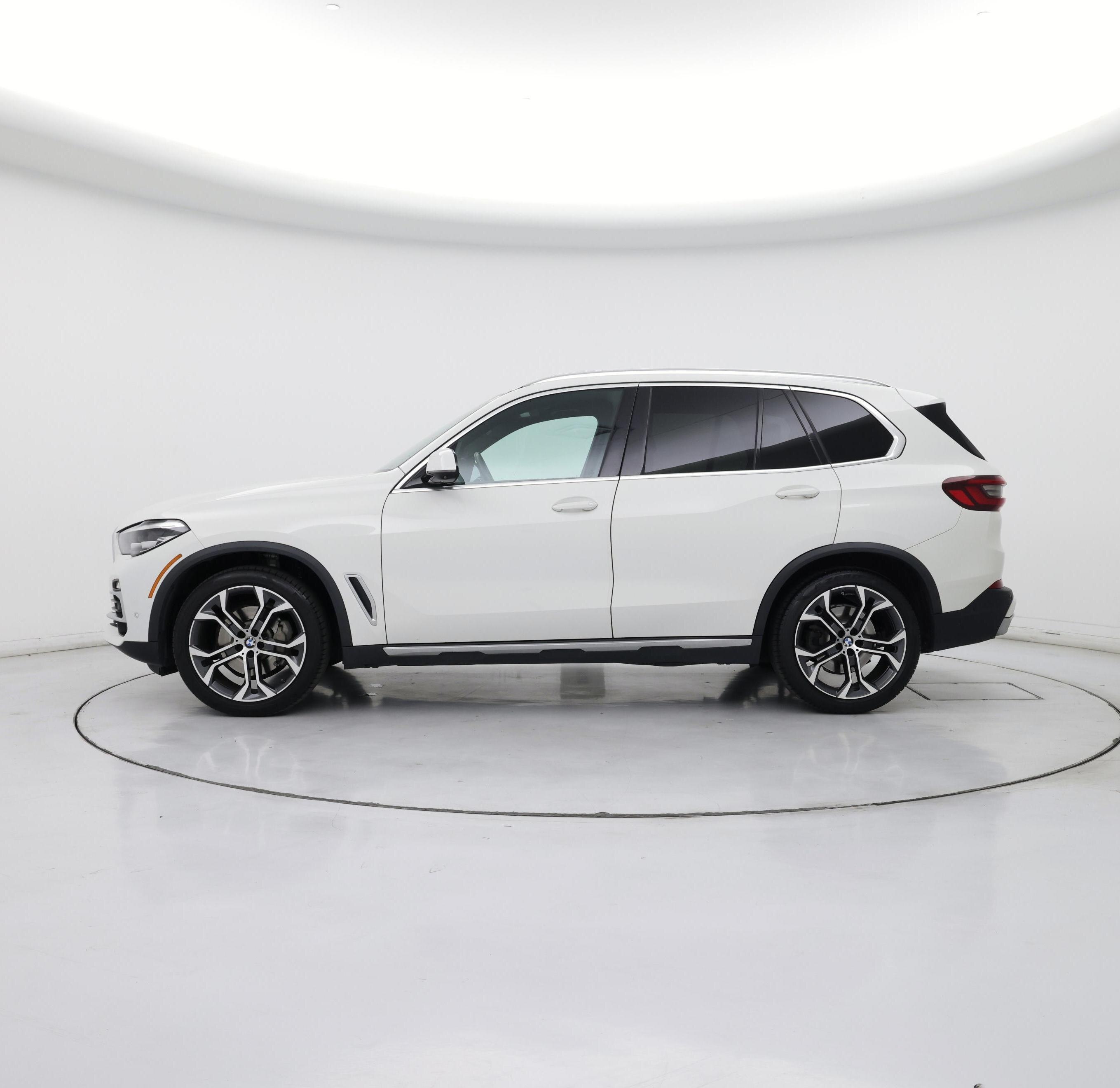 Thumbnail: 2020 BMW X5 - 3