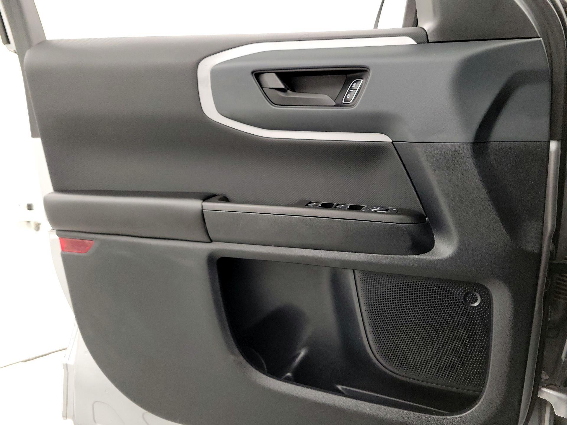 Thumbnail: 2021 Ford Bronco Sport - 12