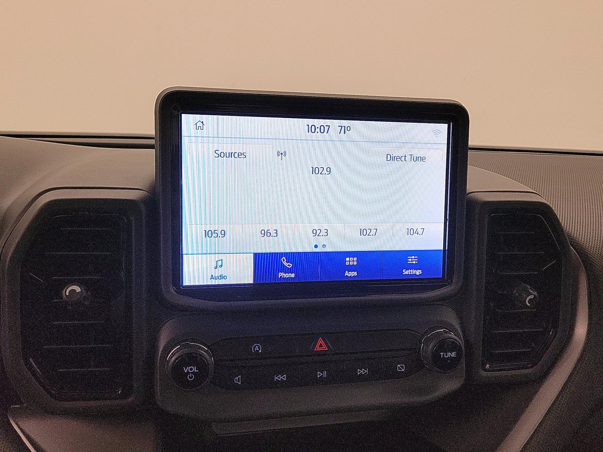 Thumbnail: 2021 Ford Bronco Sport - 15