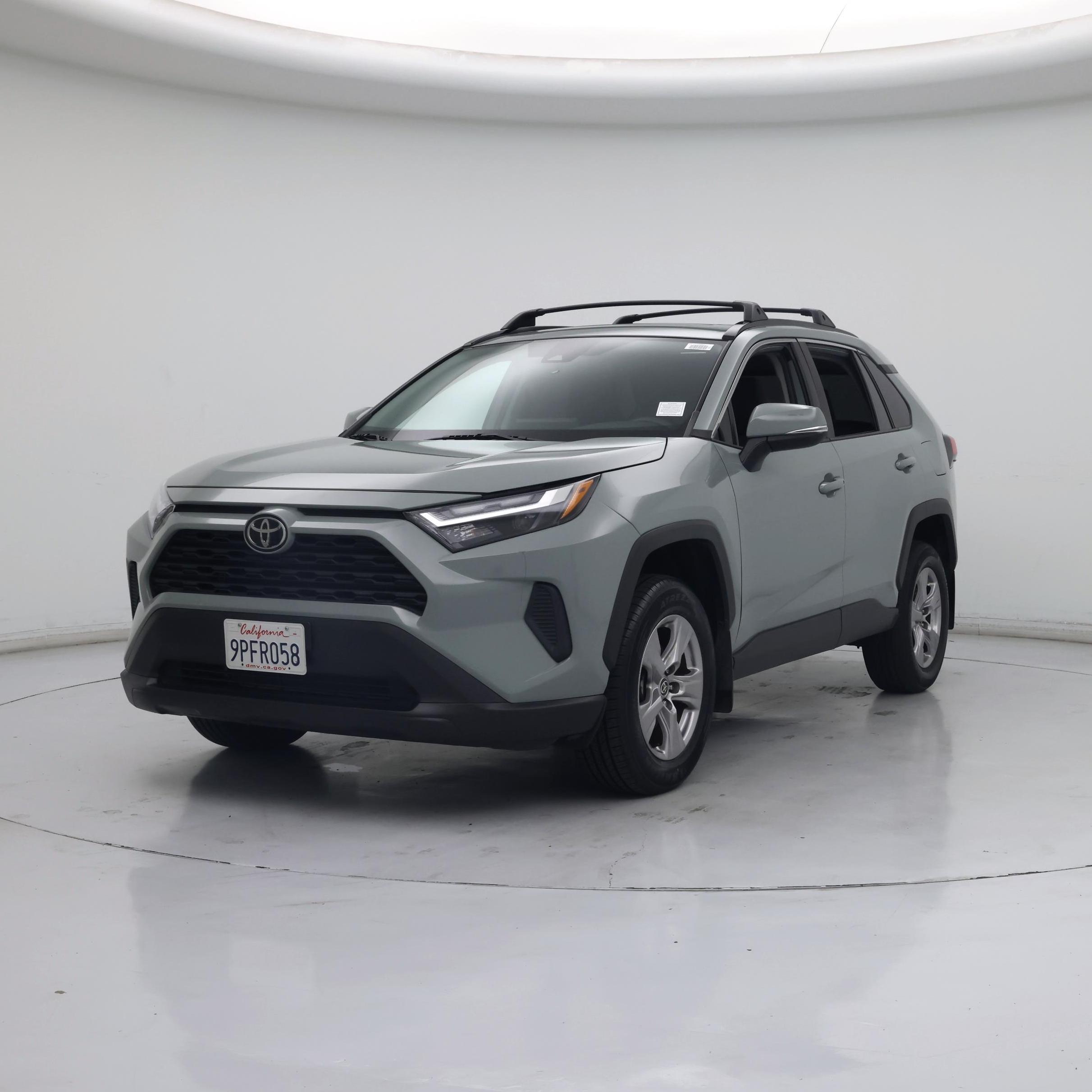 Thumbnail: 2022 Toyota RAV4 - 4