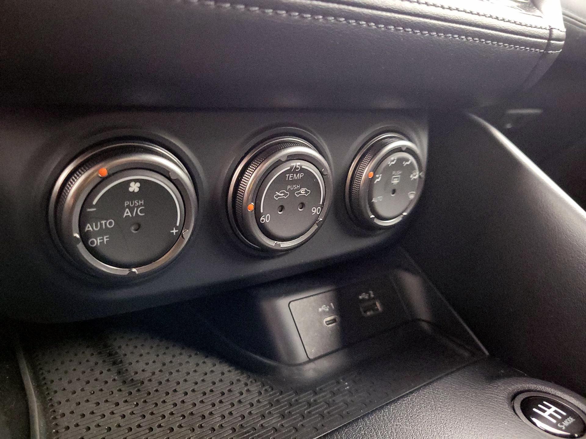 Thumbnail: 2024 Nissan Z - 16