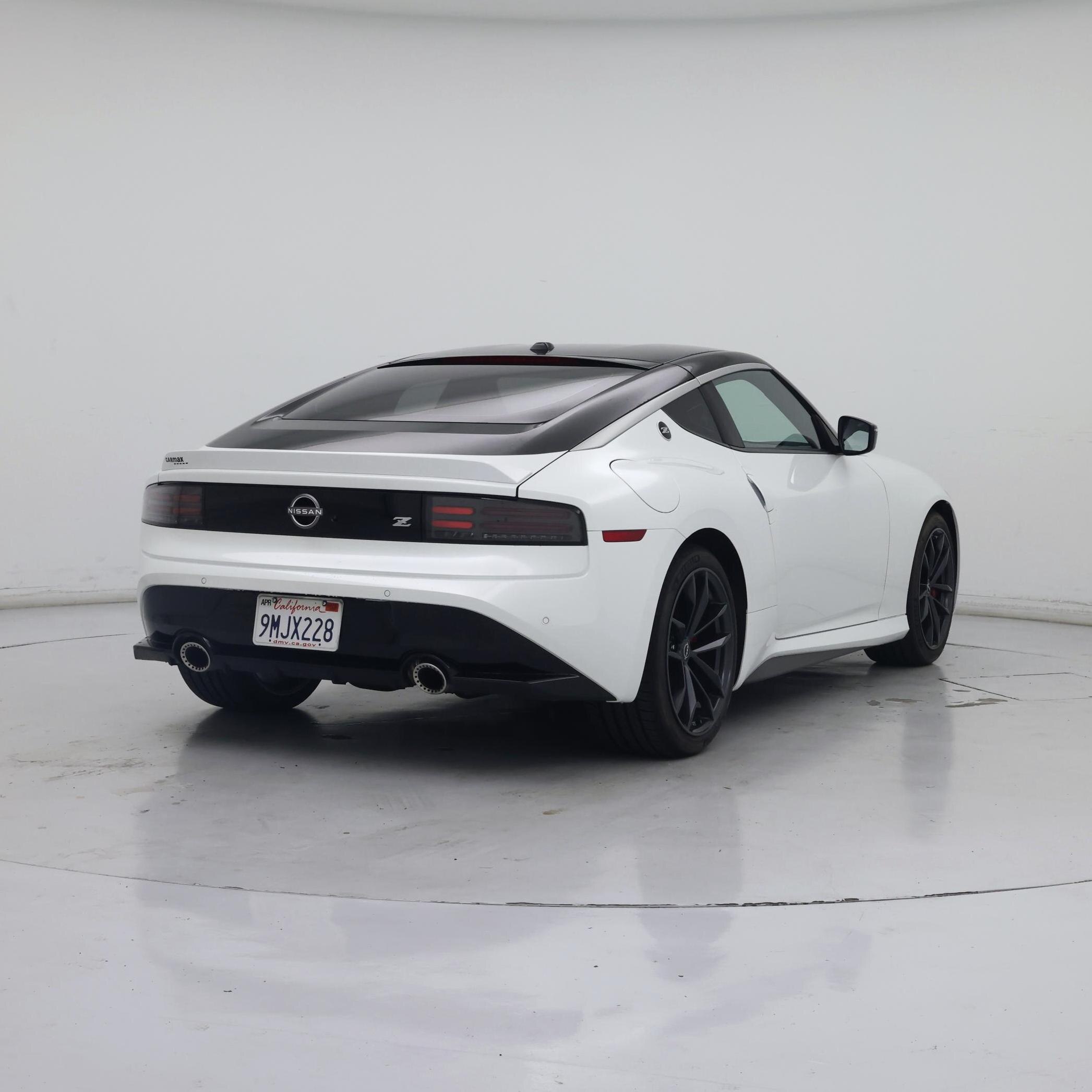 Thumbnail: 2024 Nissan Z - 8