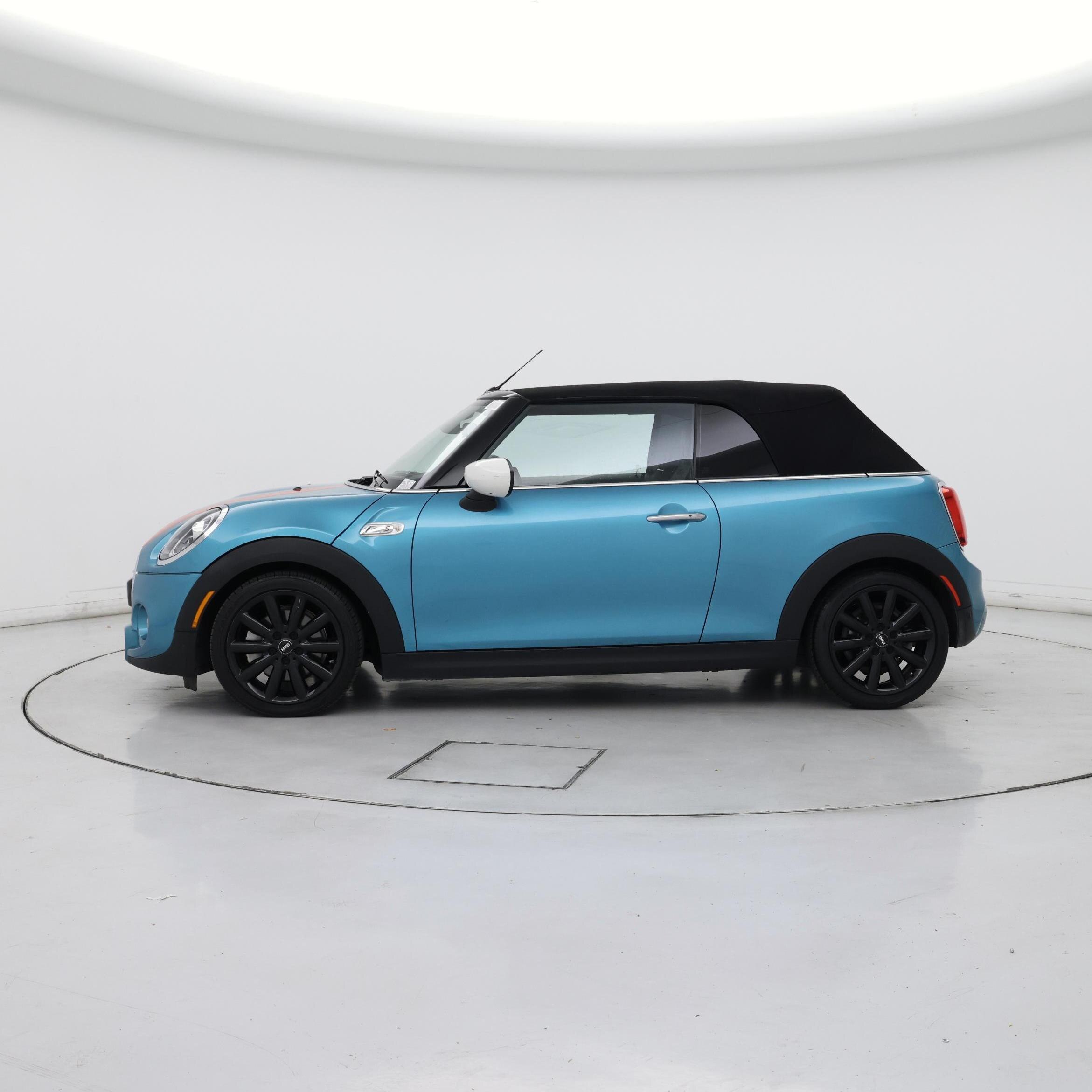 Thumbnail: 2020 MINI Cooper - 3