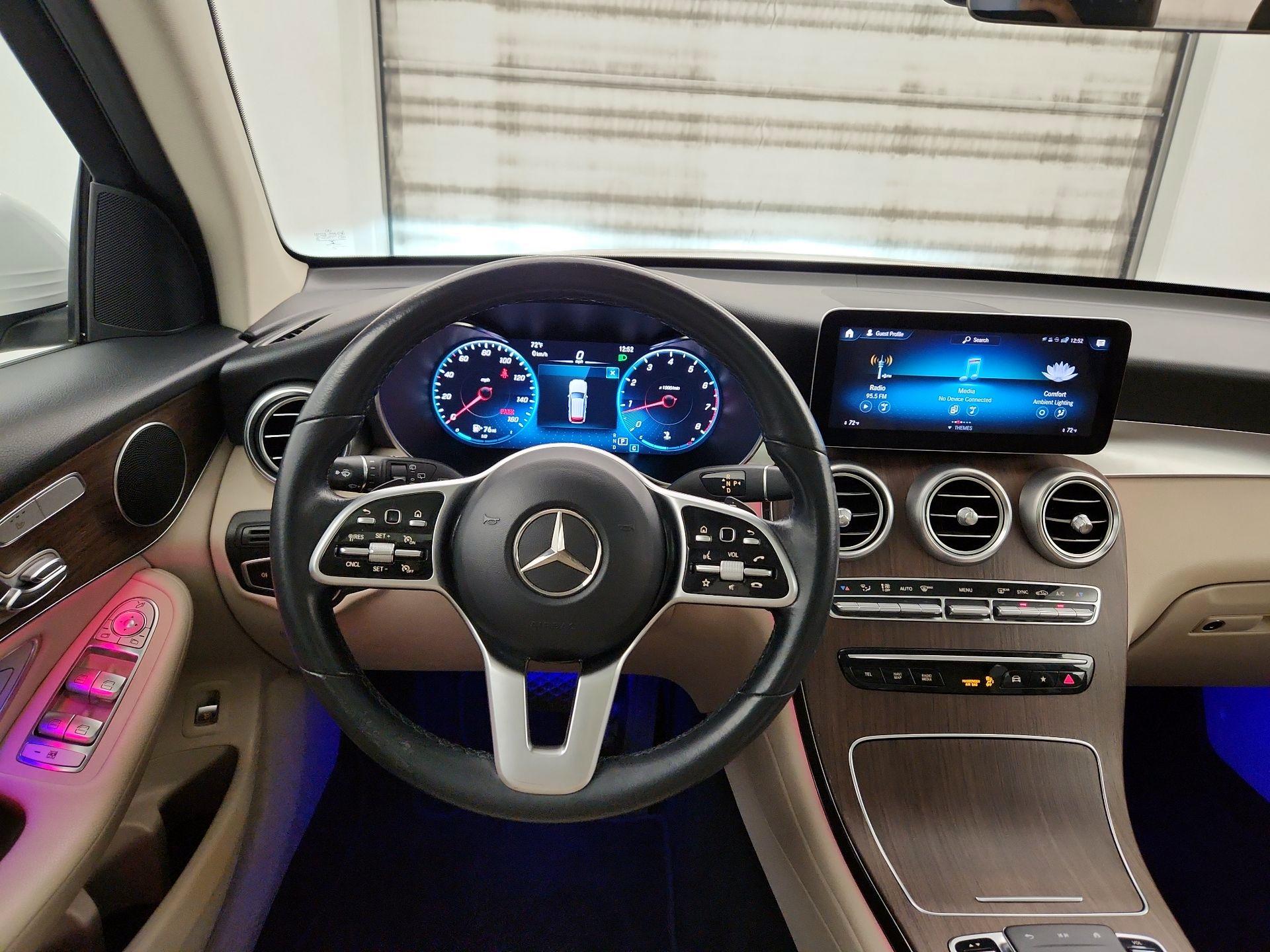 Thumbnail: 2022 Mercedes-Benz GLC - 10
