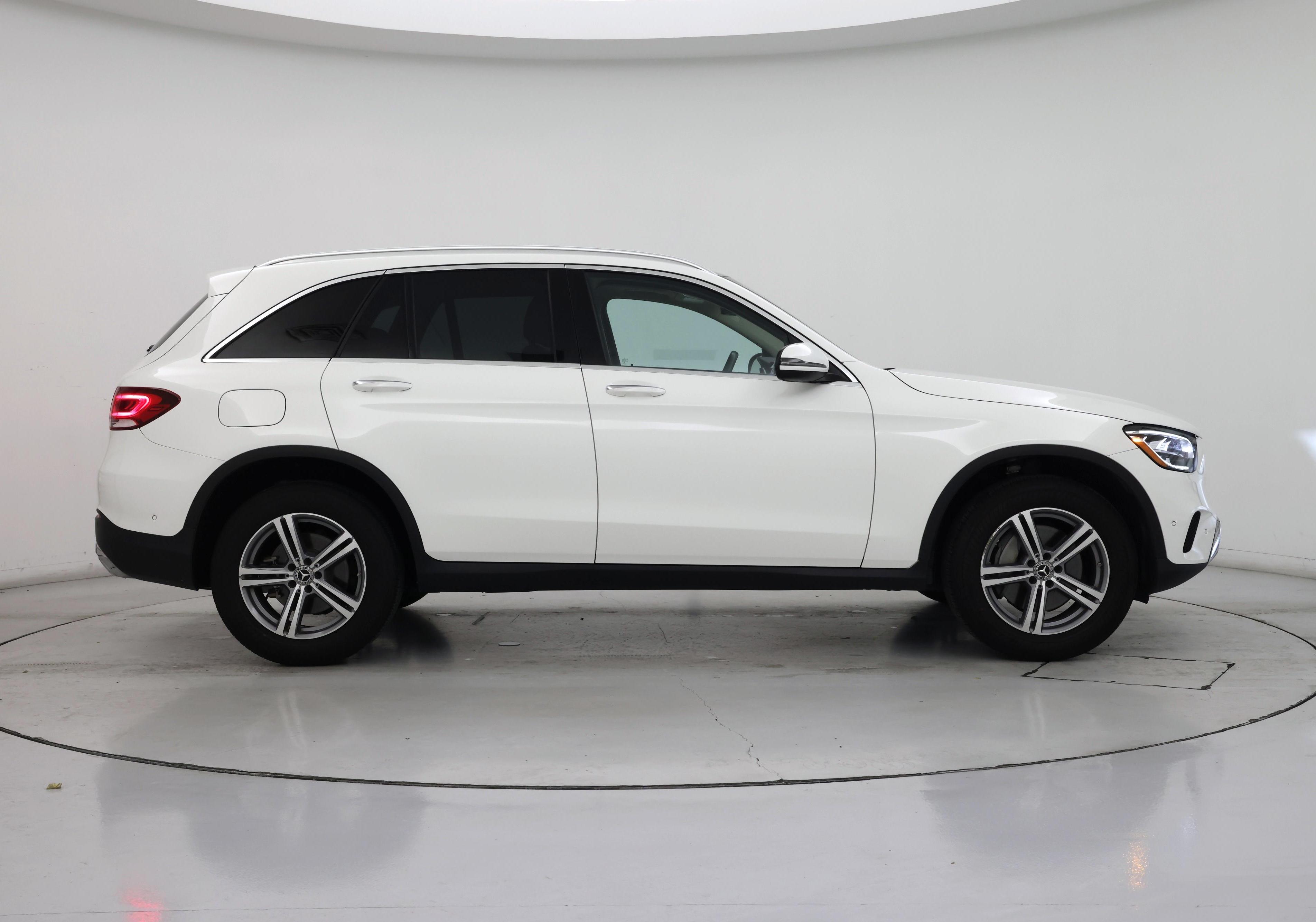 Thumbnail: 2022 Mercedes-Benz GLC - 7
