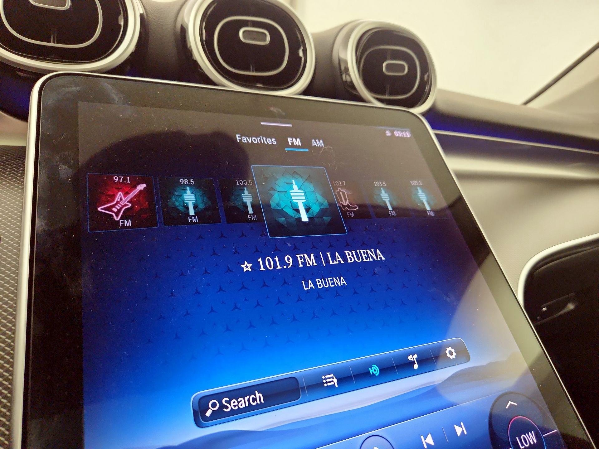 Thumbnail: 2023 Mercedes-Benz C-Class - 15