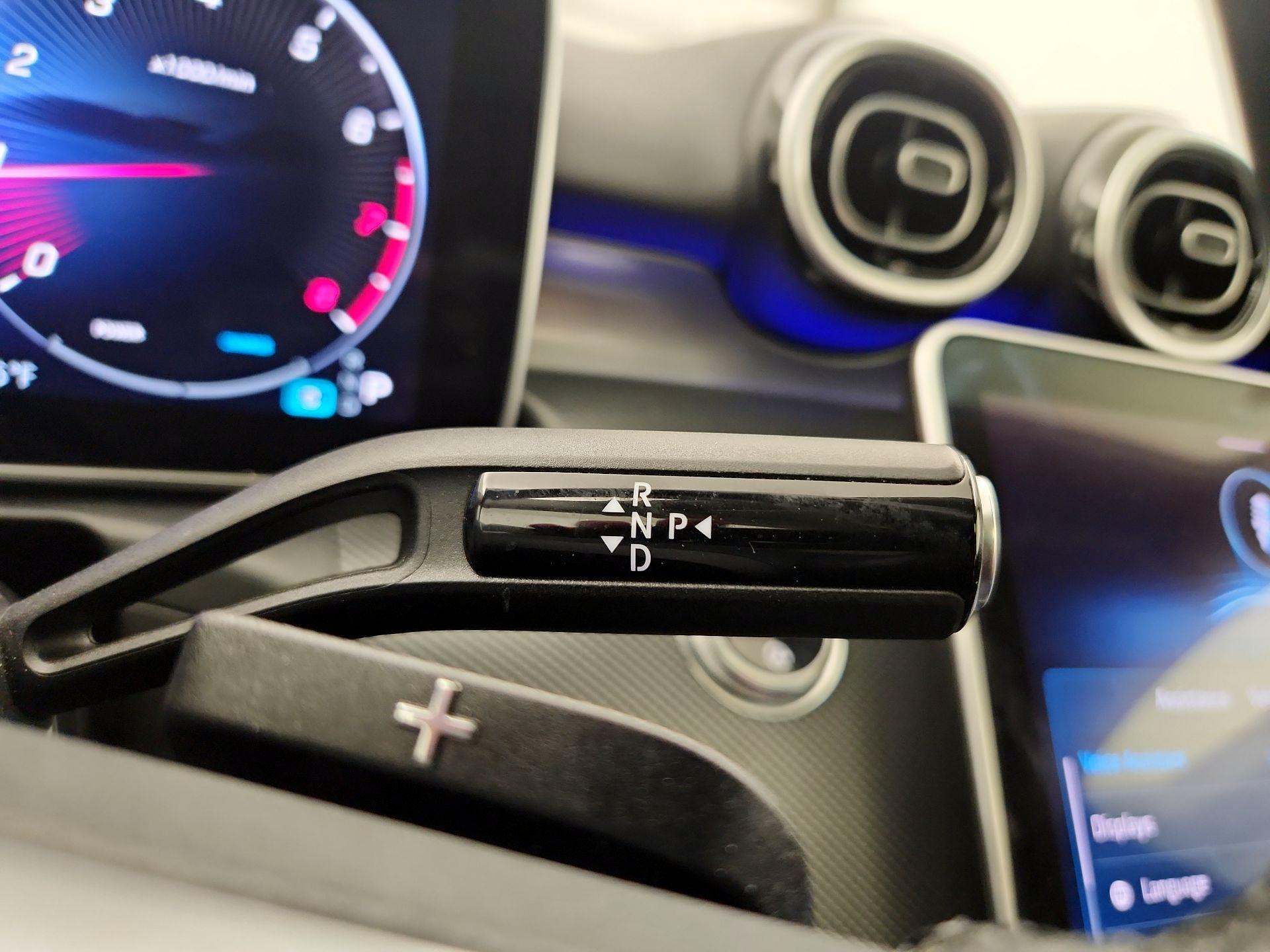 Thumbnail: 2023 Mercedes-Benz C-Class - 17