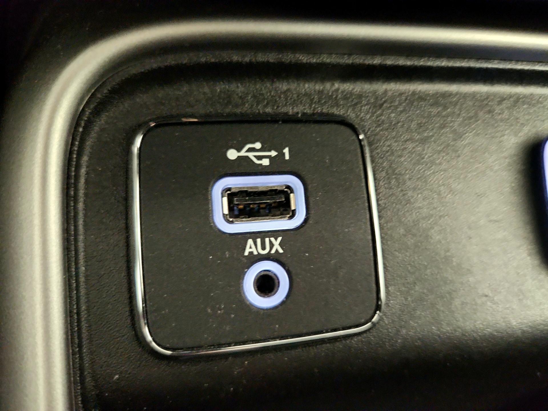 Thumbnail: 2021 Jeep Compass - 18