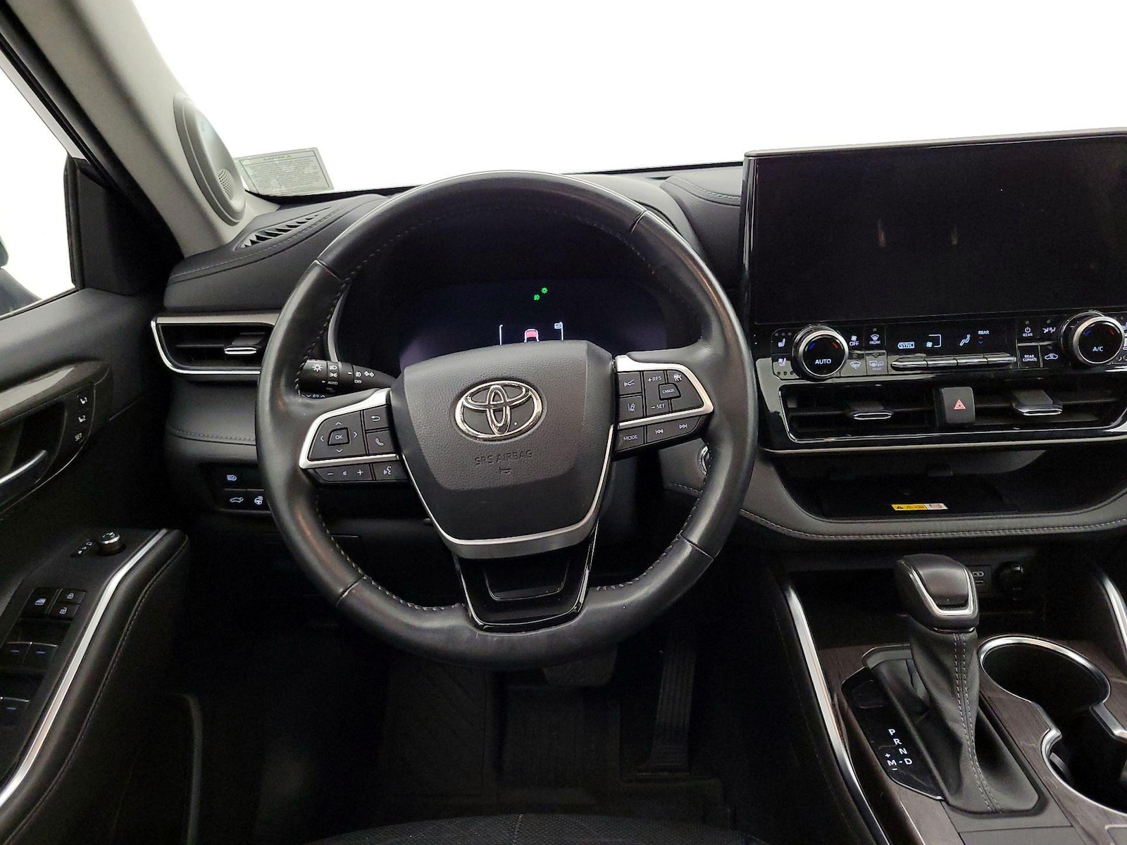 2023 Toyota Highlander Limited - Photo 11