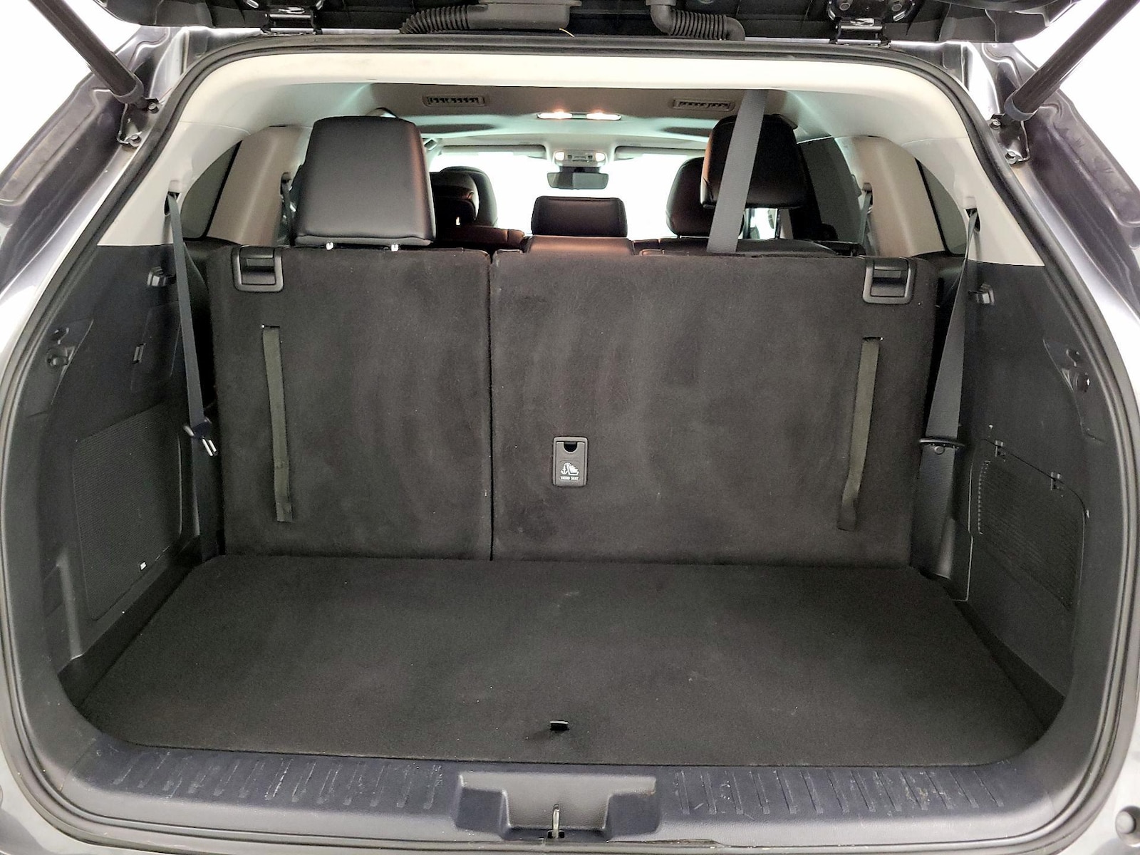 2023 Toyota Highlander Limited - Photo 23