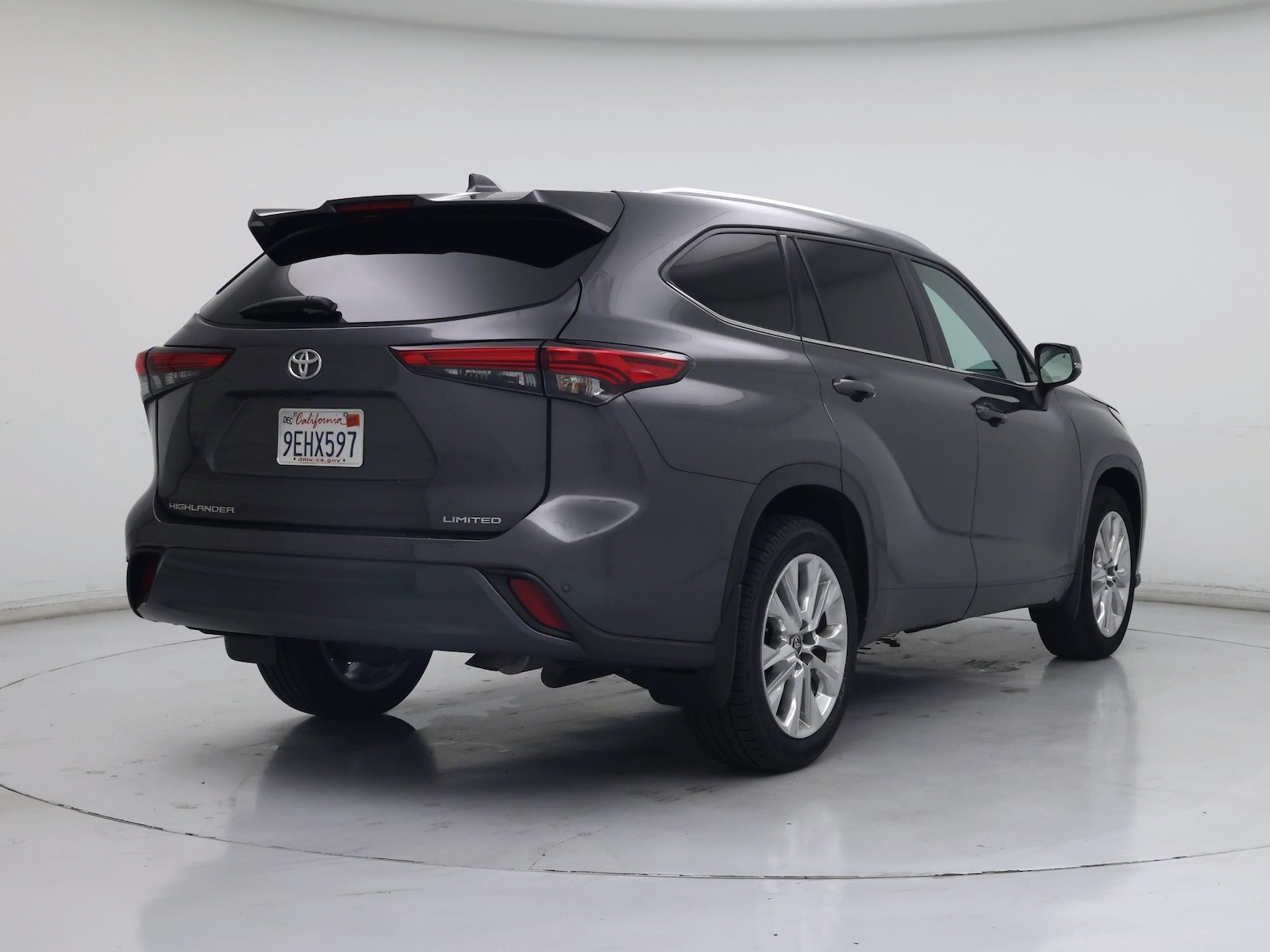 2023 Toyota Highlander Limited - Photo 9