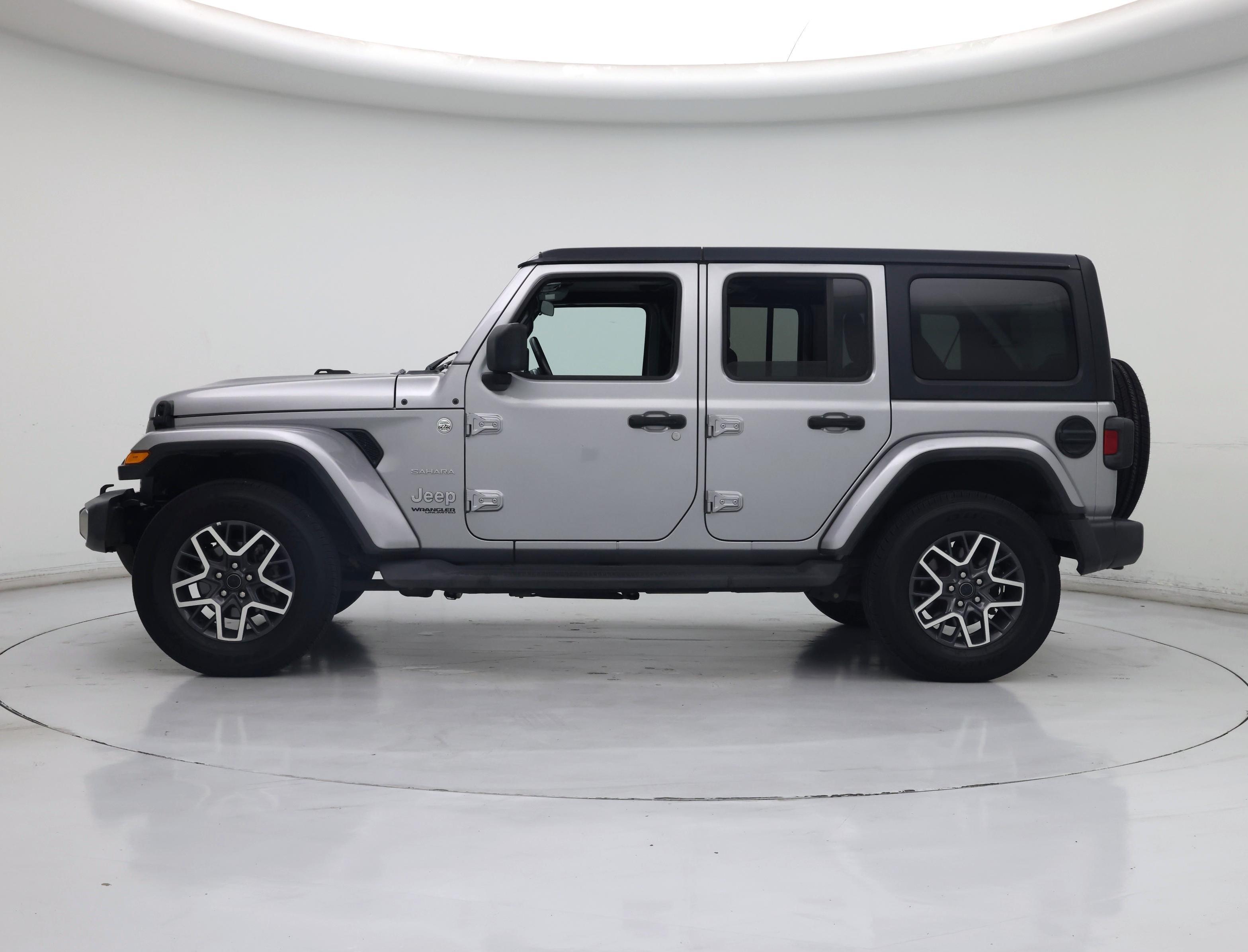 Thumbnail: 2020 Jeep Wrangler - 3