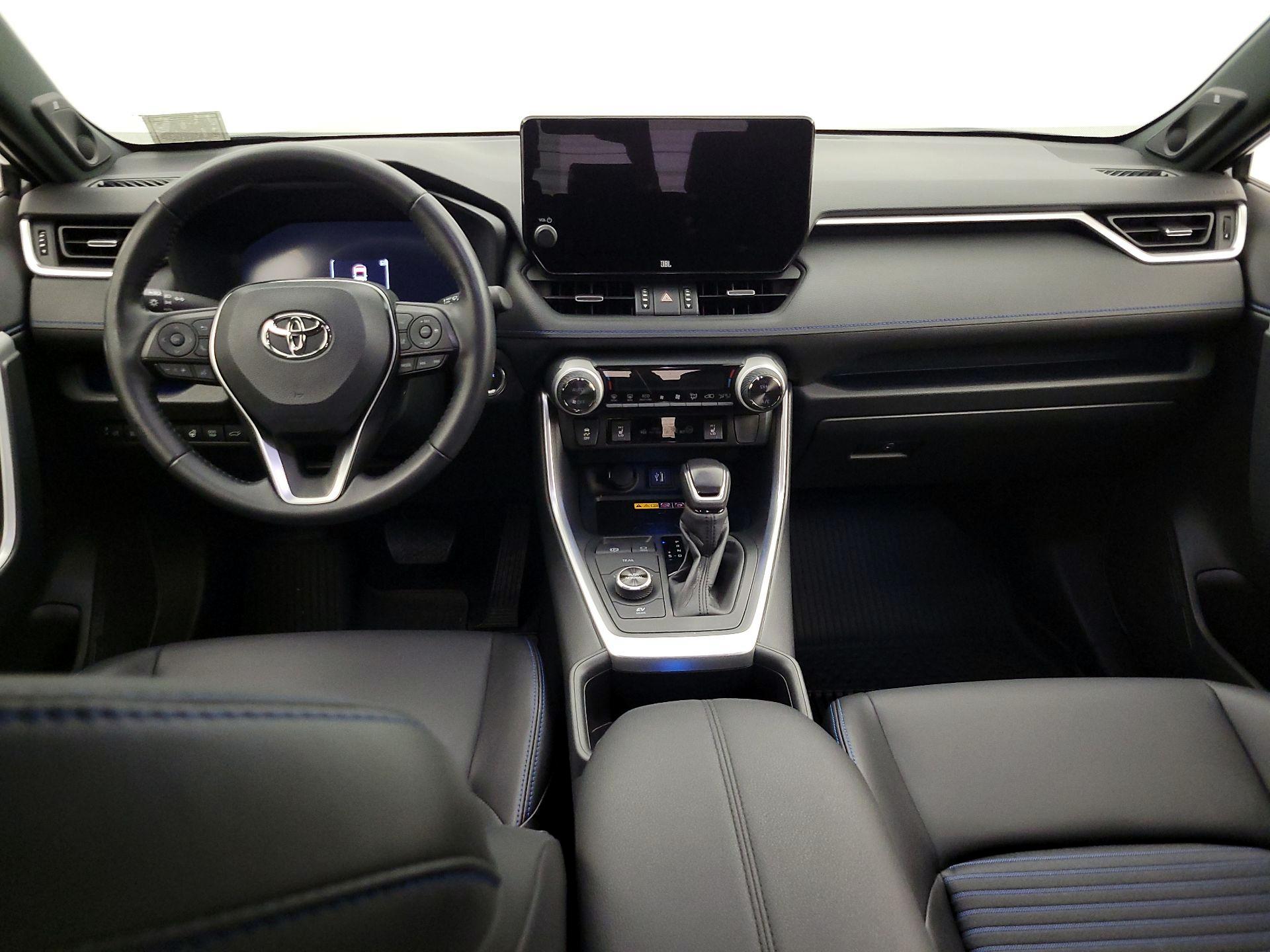 Thumbnail: 2025 Toyota RAV4 - 9