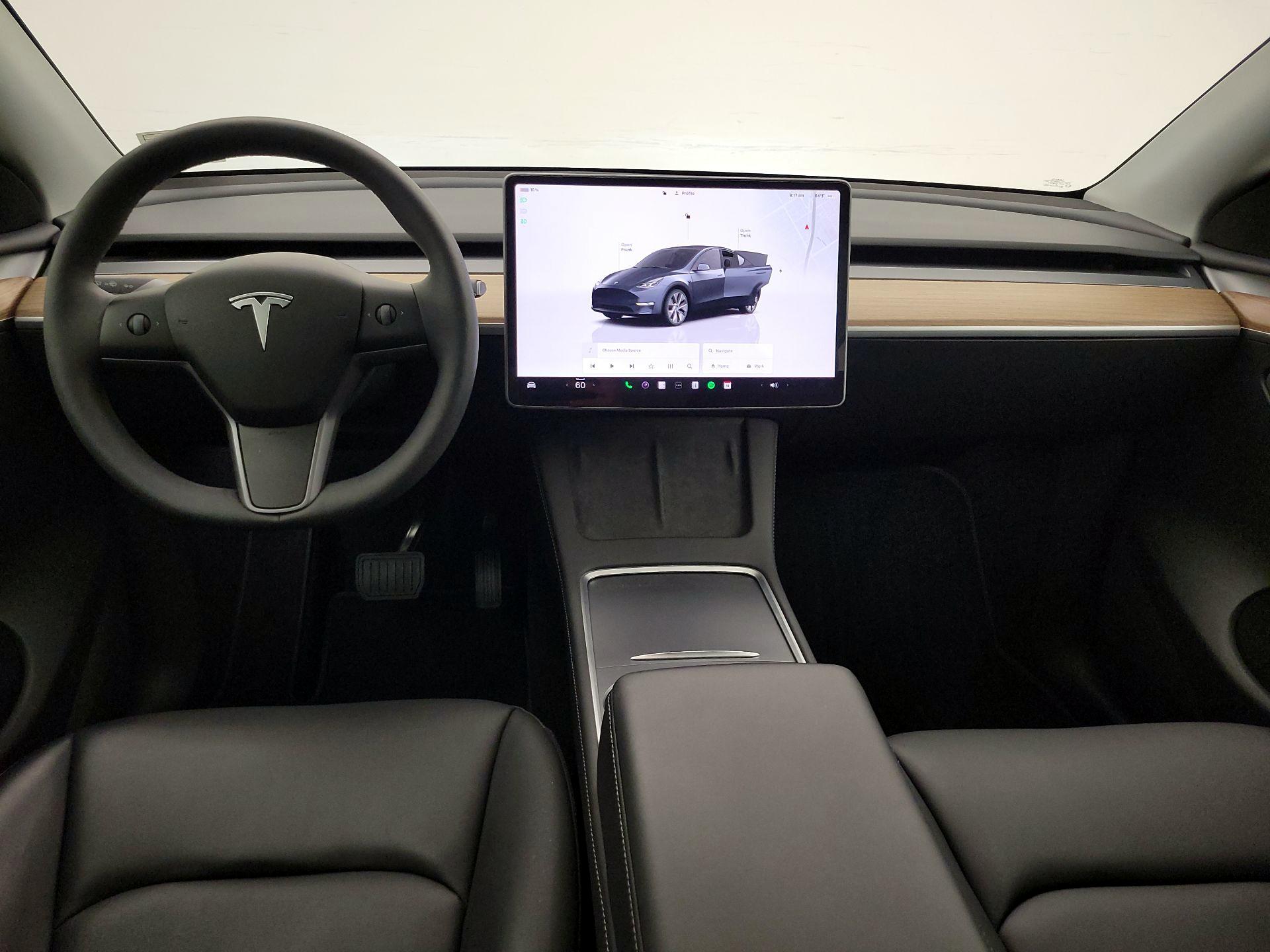 Thumbnail: 2023 Tesla Model Y - 9
