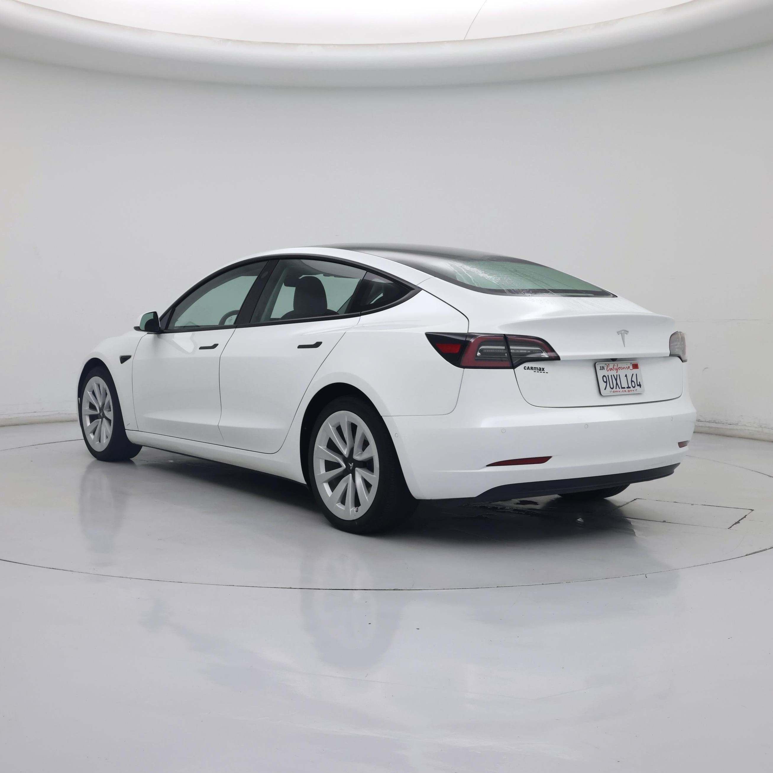 Thumbnail: 2022 Tesla Model 3 - 2