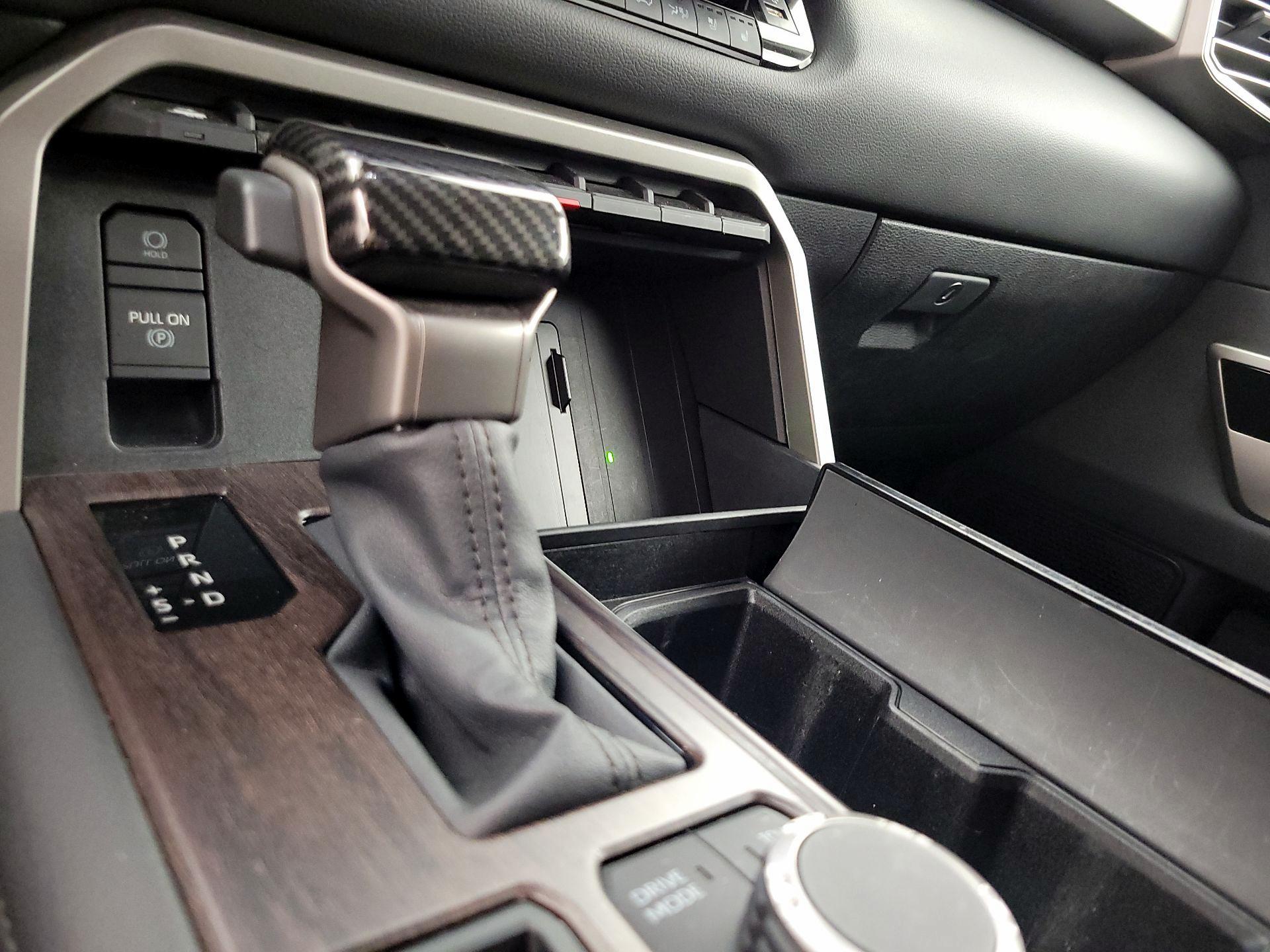 Thumbnail: 2024 Toyota Sequoia - 17