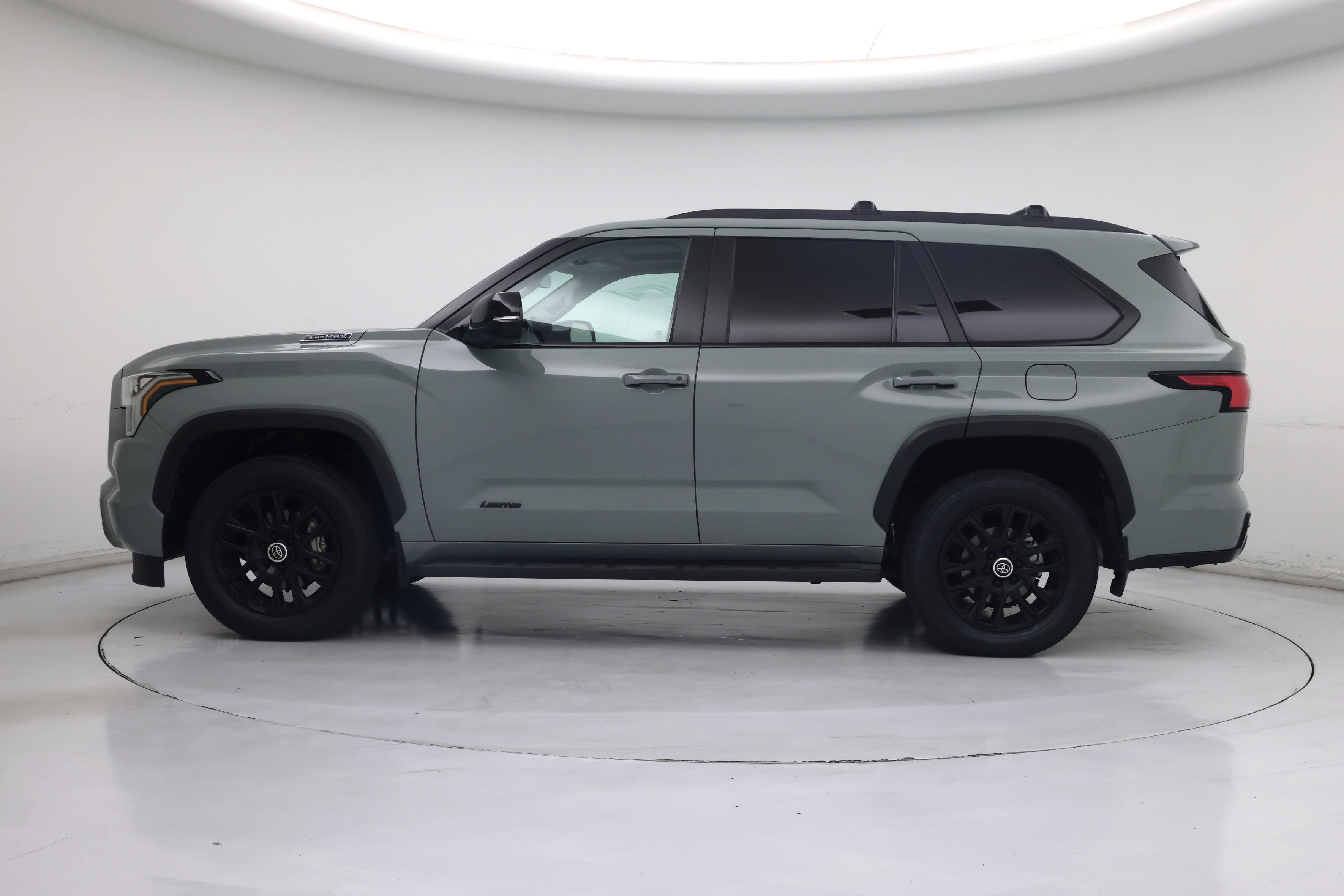 Thumbnail: 2024 Toyota Sequoia - 3