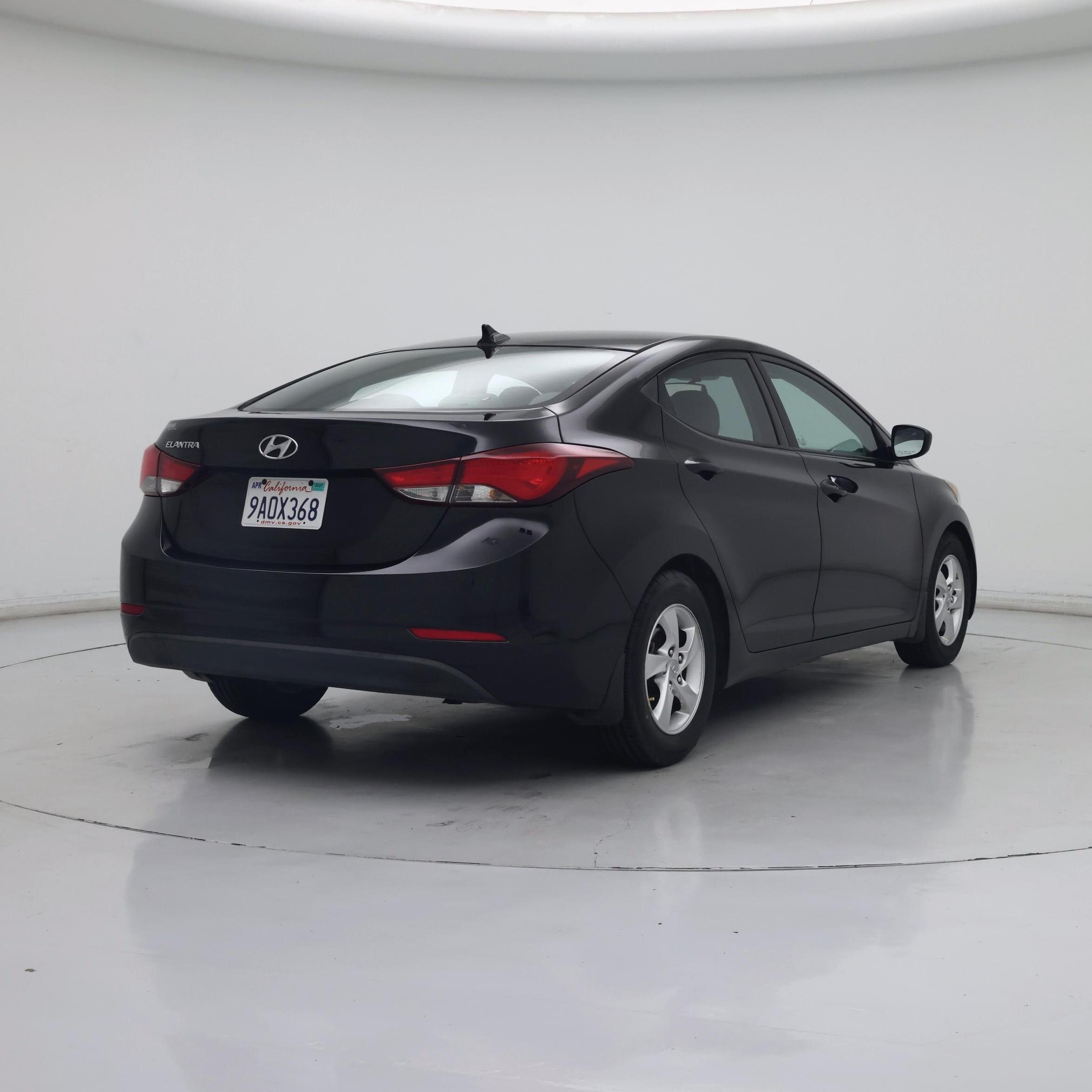 Thumbnail: 2015 Hyundai Elantra - 8